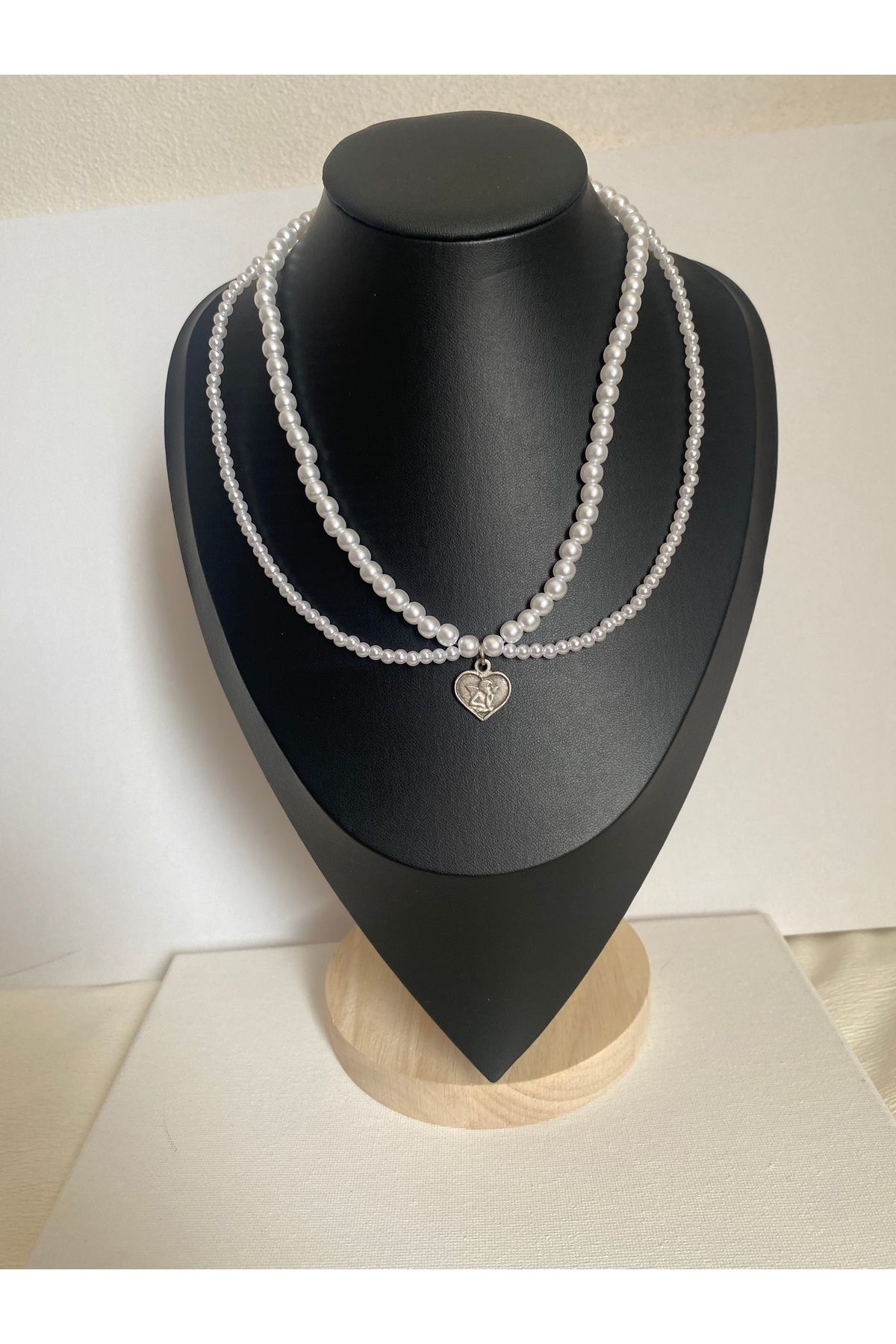 COLLECTİON Peri figürlü inci kolye