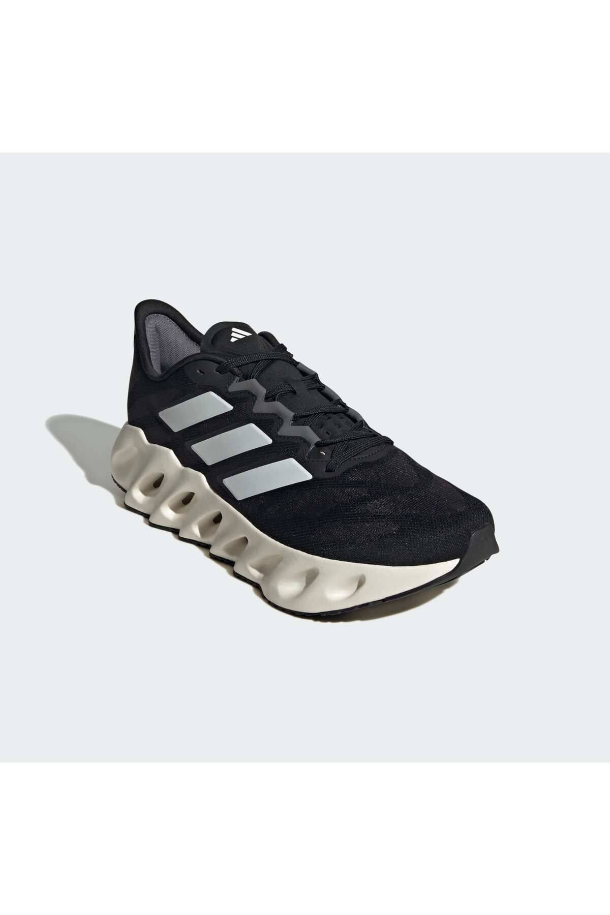 کفش دو و تمرین مشکی مردانه Run Switch Walking FWD M ID1780 adidas