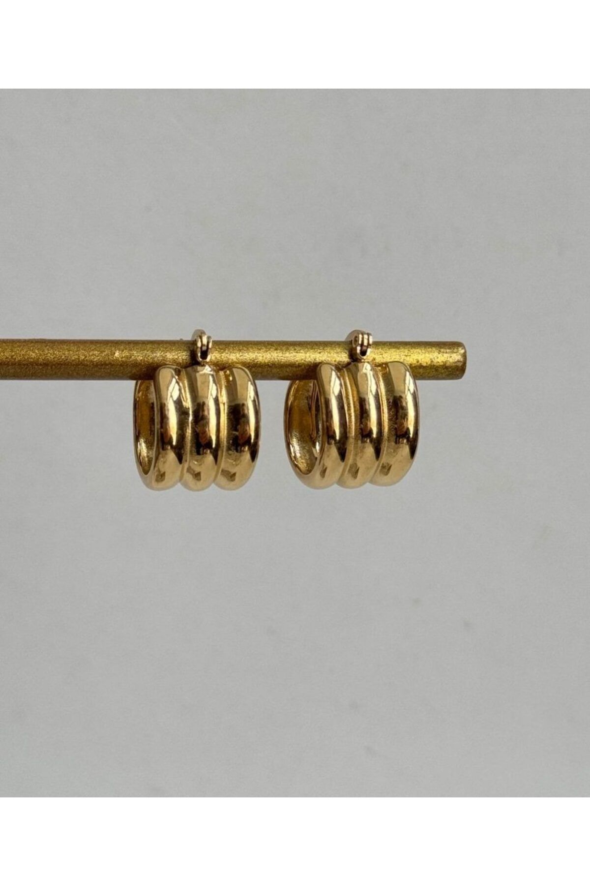 Lunia accessories Çelik Oval Bombe Küpe