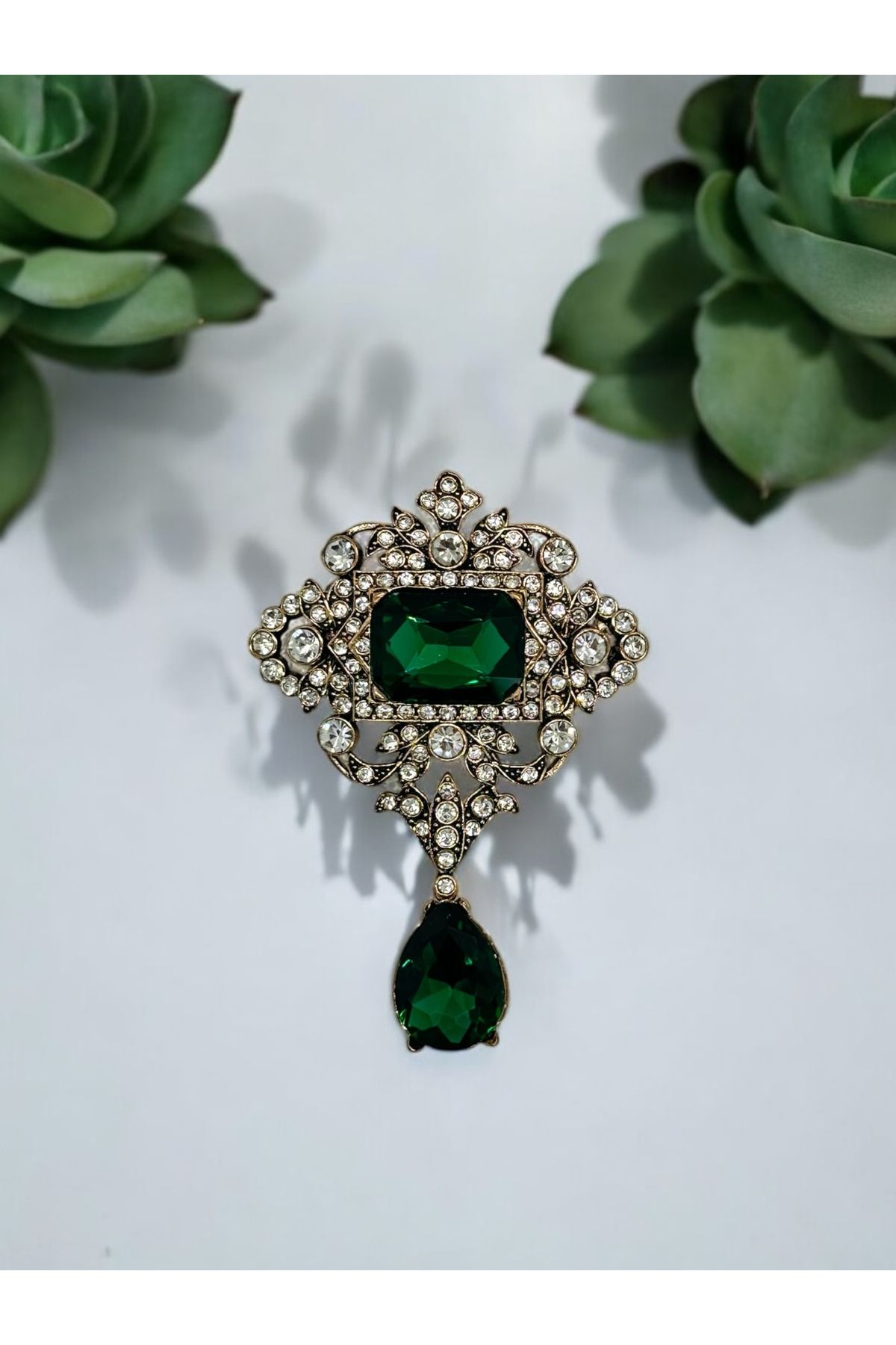 FUYA JEWELLERY Damla Taşlı Broş