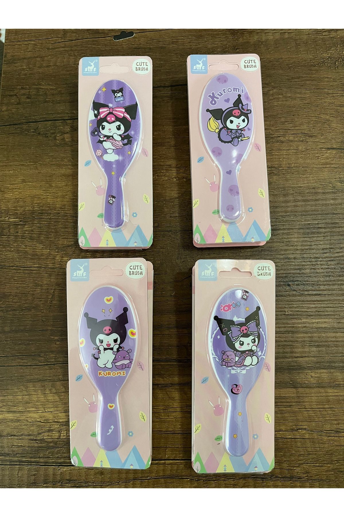 synshop 1 Adet Sanrio Kuromi Tarak Saç Fırçası Karne Bayram Hediyesi