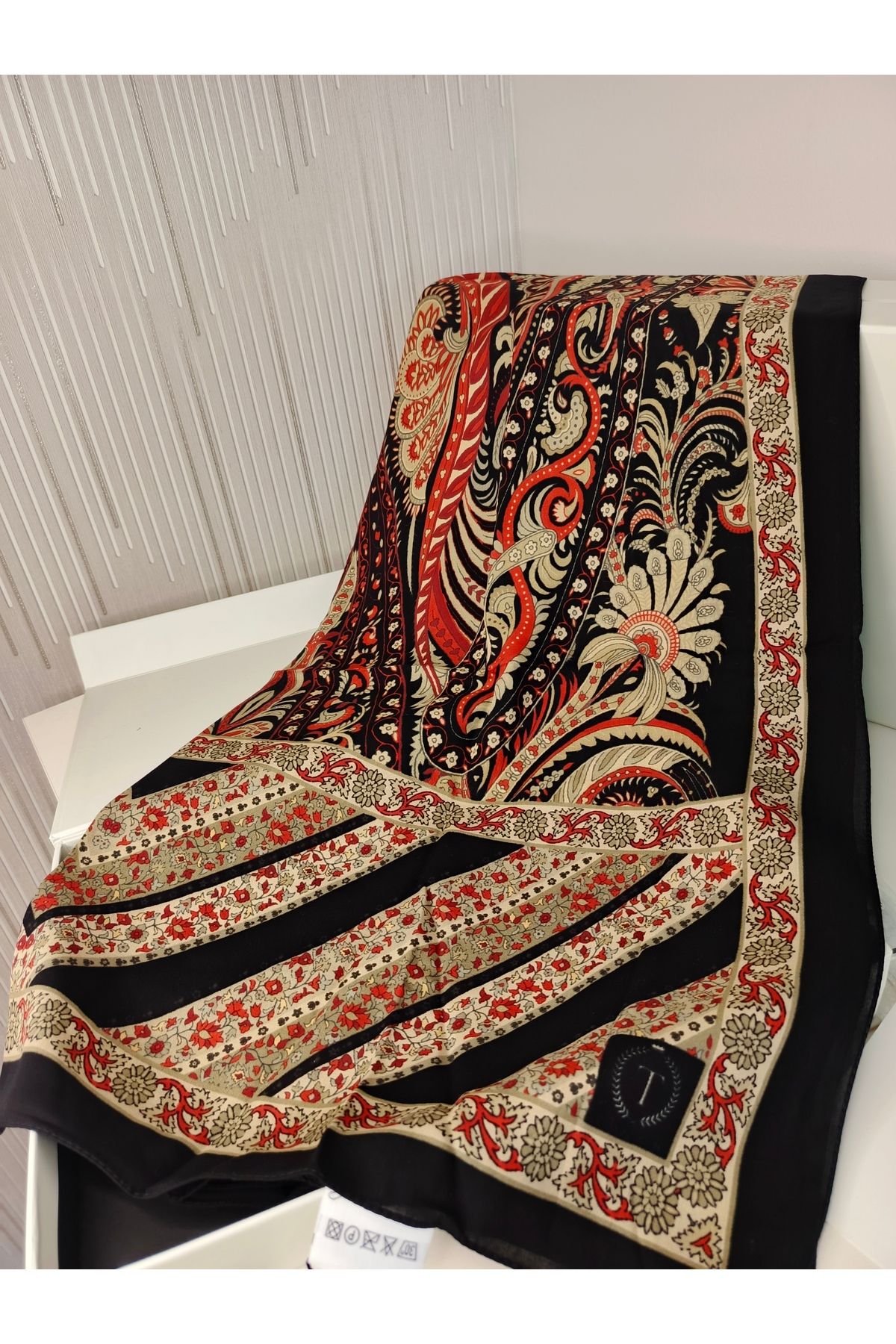 Touch Etnik Desen Pamuk İpek Şal