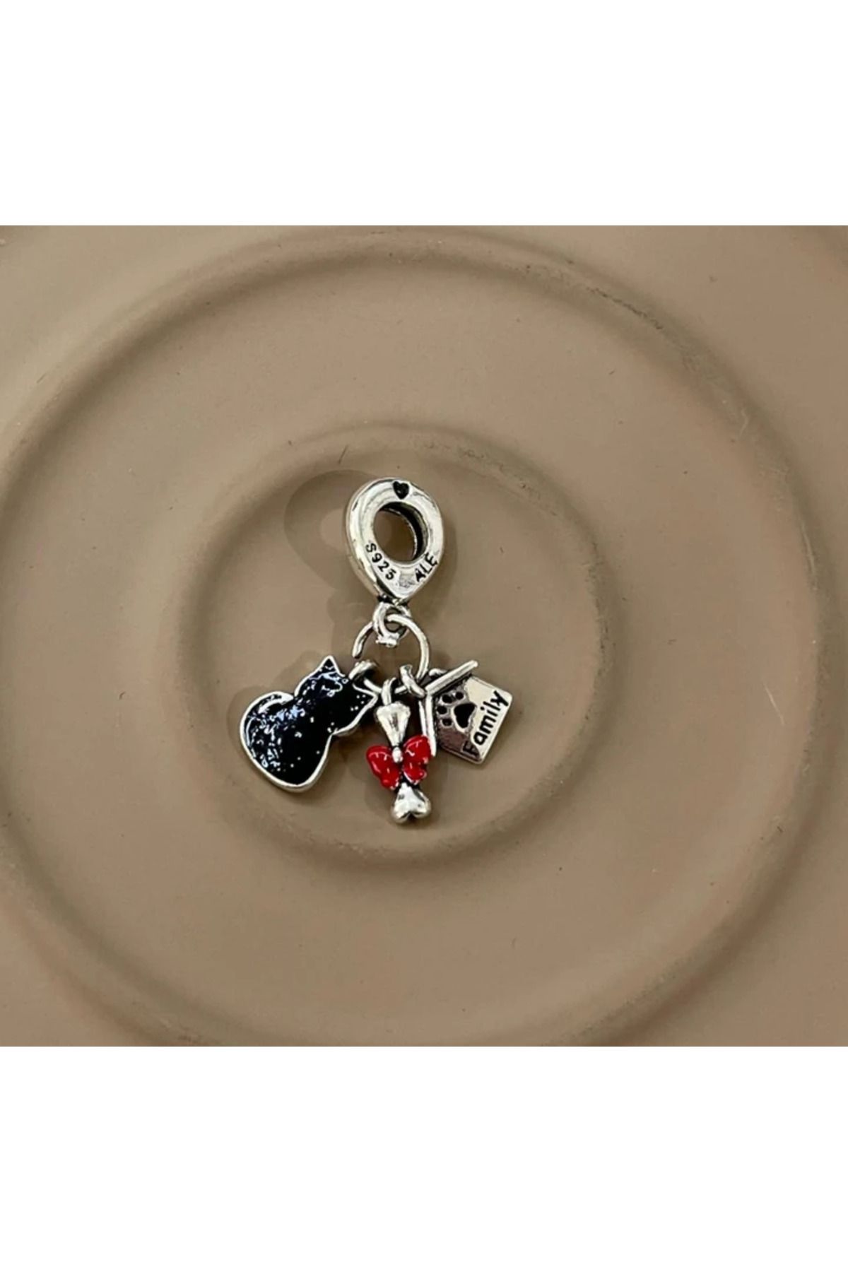ENTA SHOP Cat Charm
