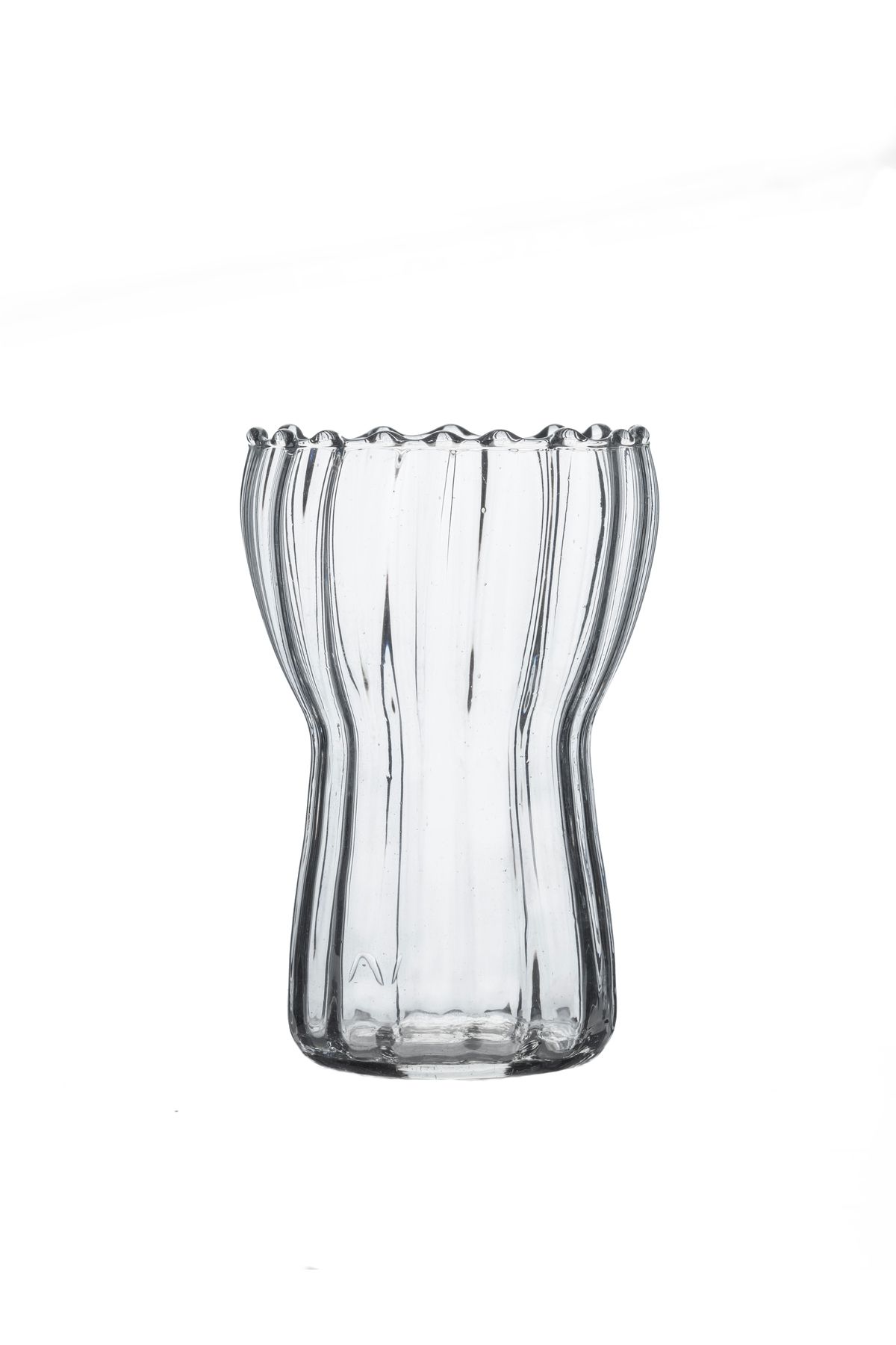 BACK SINE Modern Oluklu Cam Bardak 400 ml – Kafe & Ev Sunumları İçin Özel Tasarım