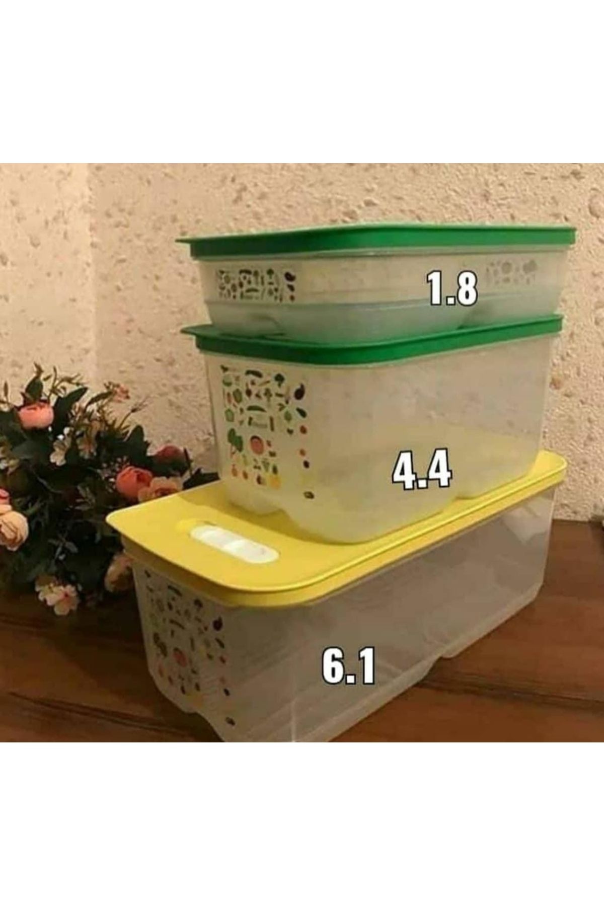 Tupperware Sera 6.1 LT, 4.4 LT ve 1.8 LT.