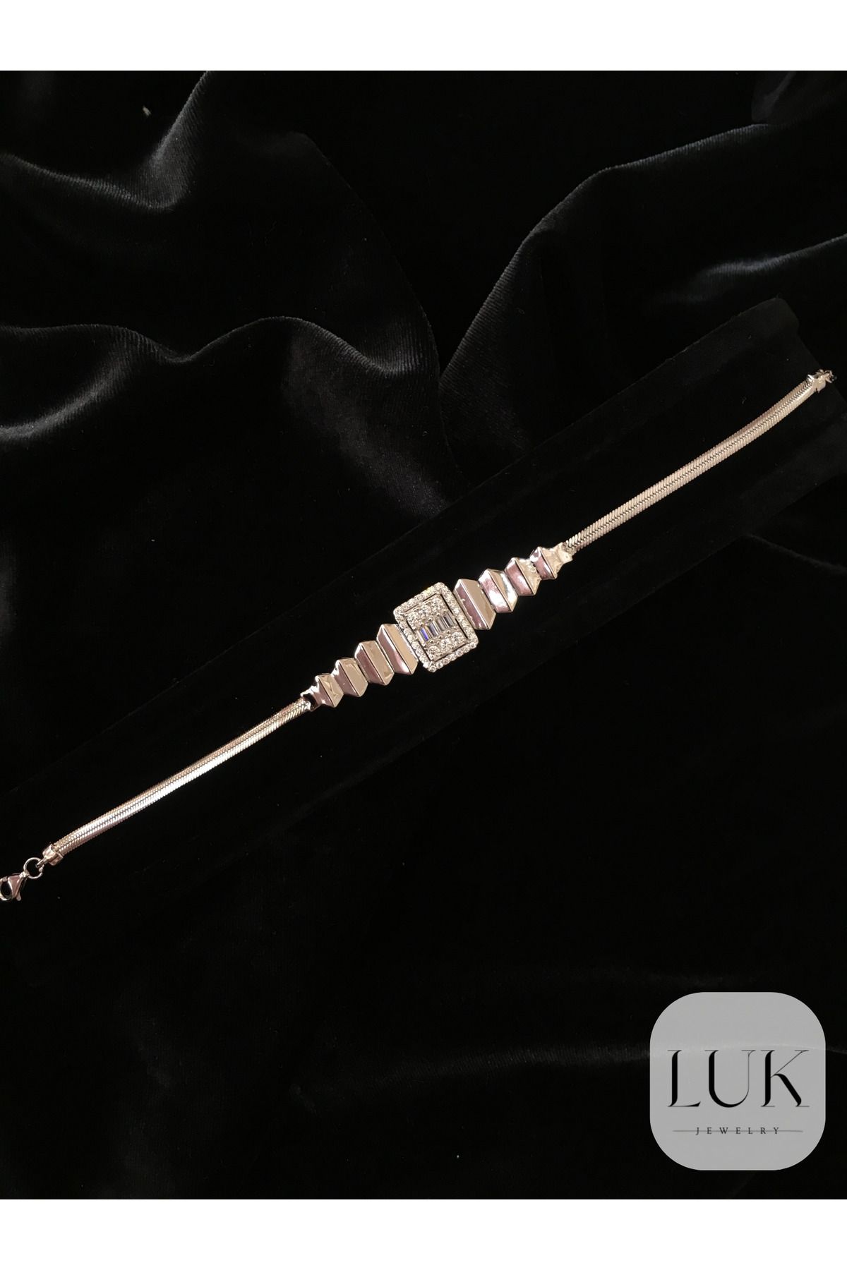 LUK JEWELRY 925 AYAR TAŞLI BAGET BİLEKLİK