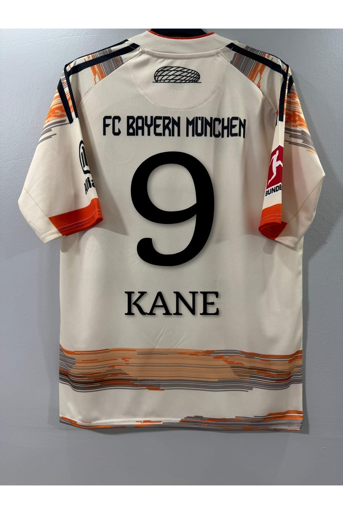 Lion Spor B'ayern M'ünih 2025/26 Yeni Sezon Harry Kane Deplasman Forması