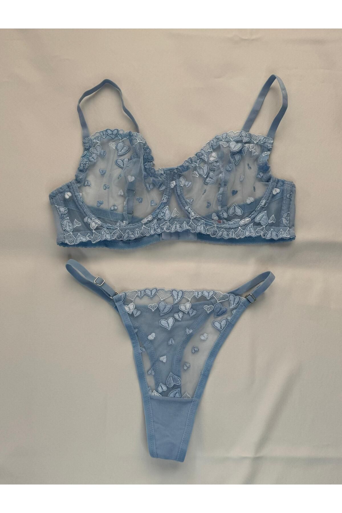 unbranded Aqua Love Mavi kalp İşlemeli Brode Takım