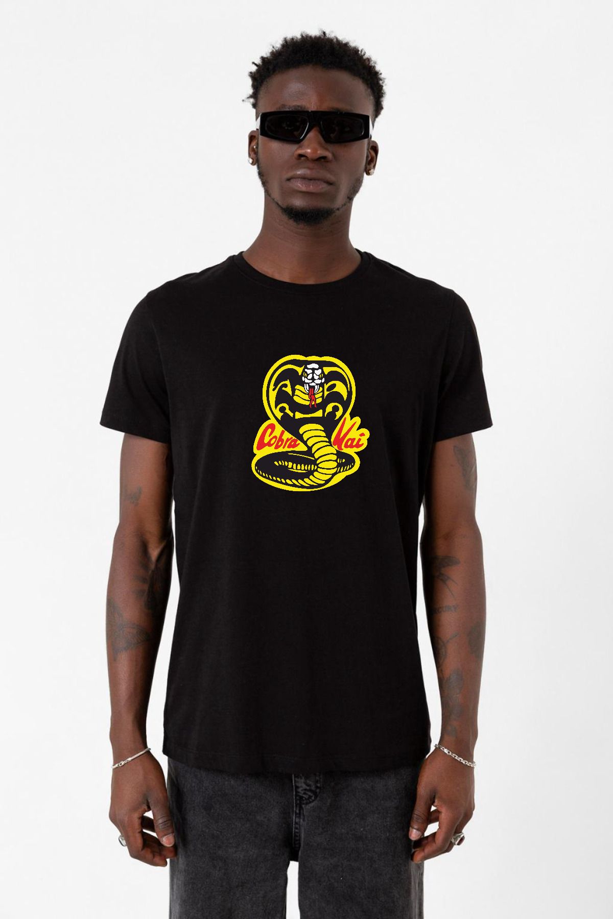 Tshirthane Cobra Kai Logo Siyah Erkek Tshirt