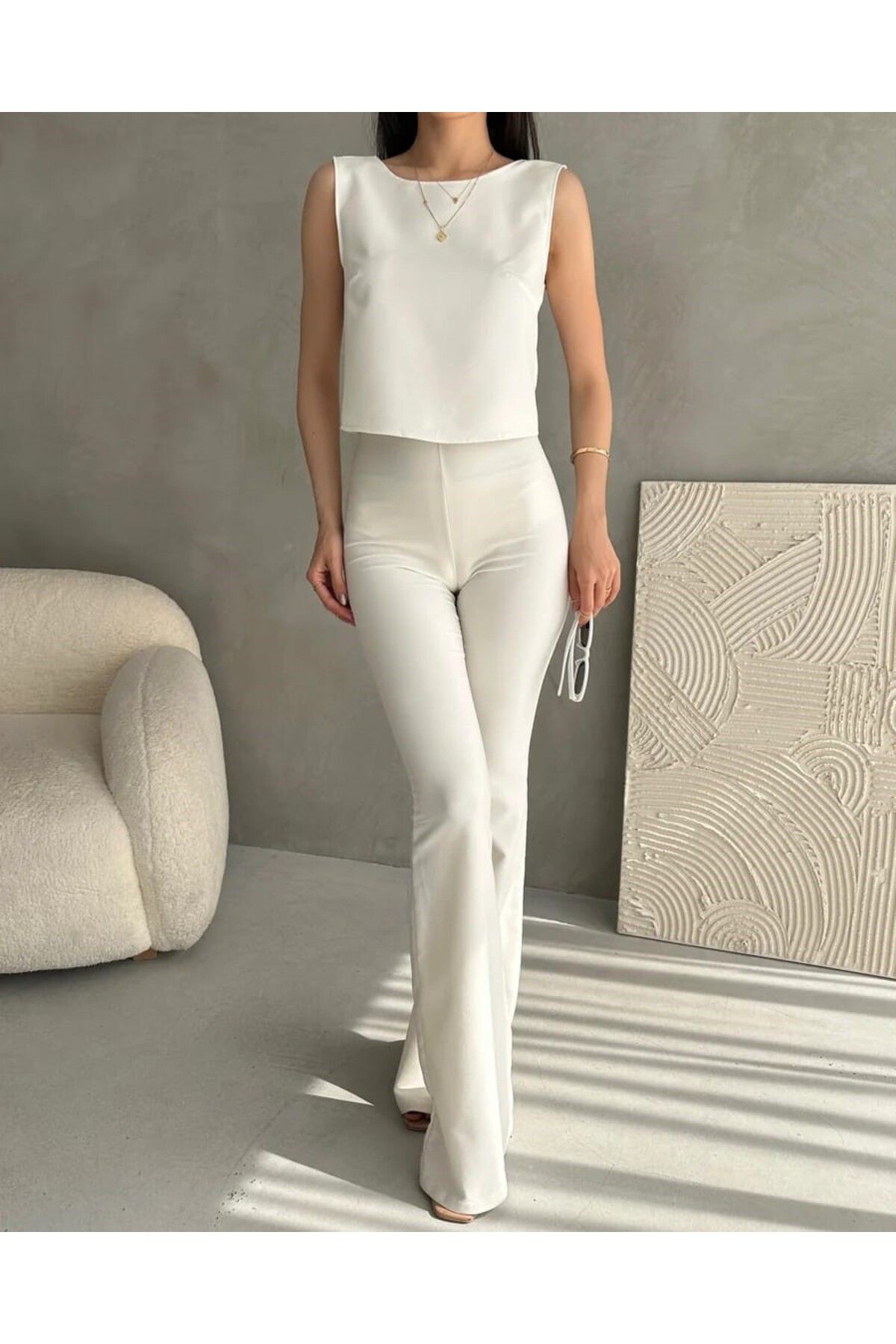 H&E LUXURY DESIGN Kadın Kolsuz Sırt Dekolteli Crop