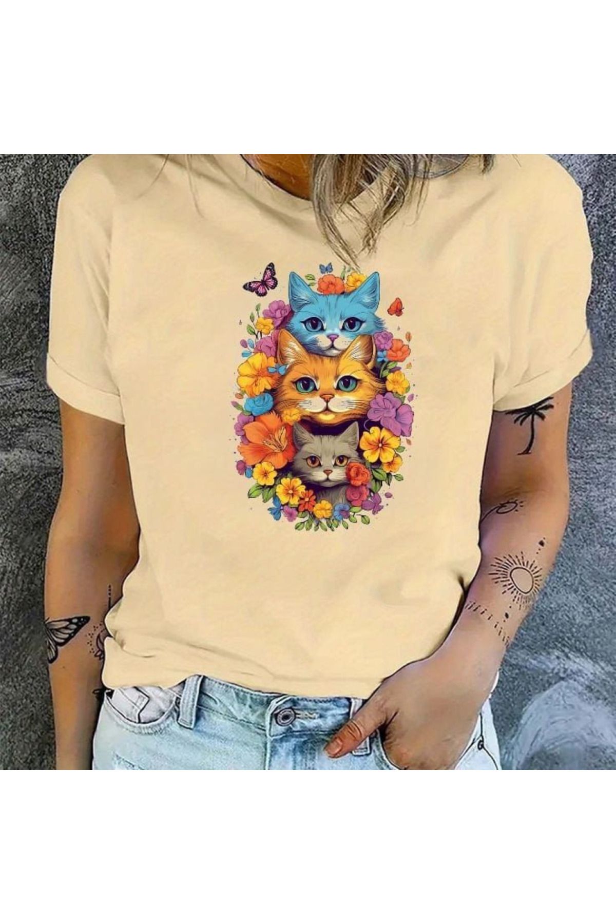 aynewmoda Bazuni desenli, günlük kullanıma uygun, yuvarlak yakalı ve kısa kollu rahat tişört