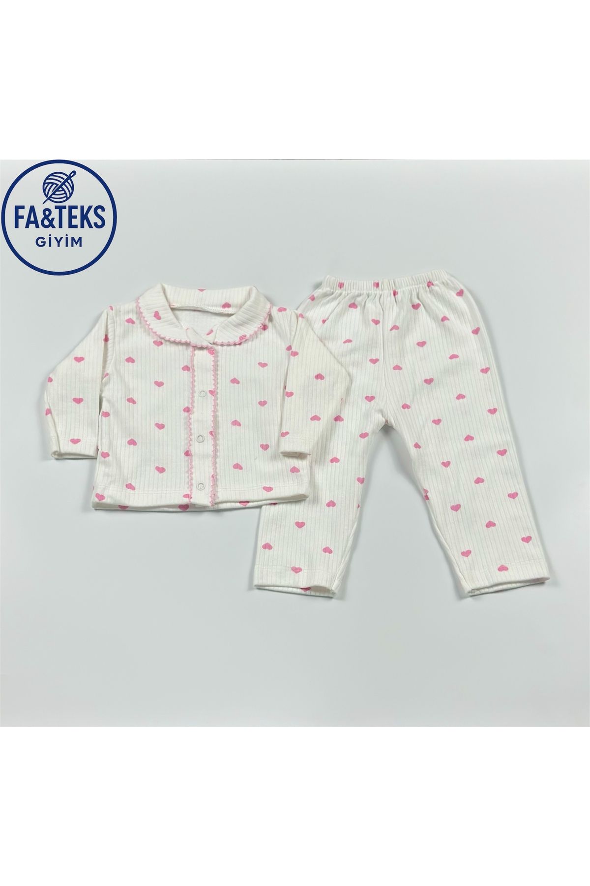 Butik Kalp Desenli Kız Bebek Pijama Takımı