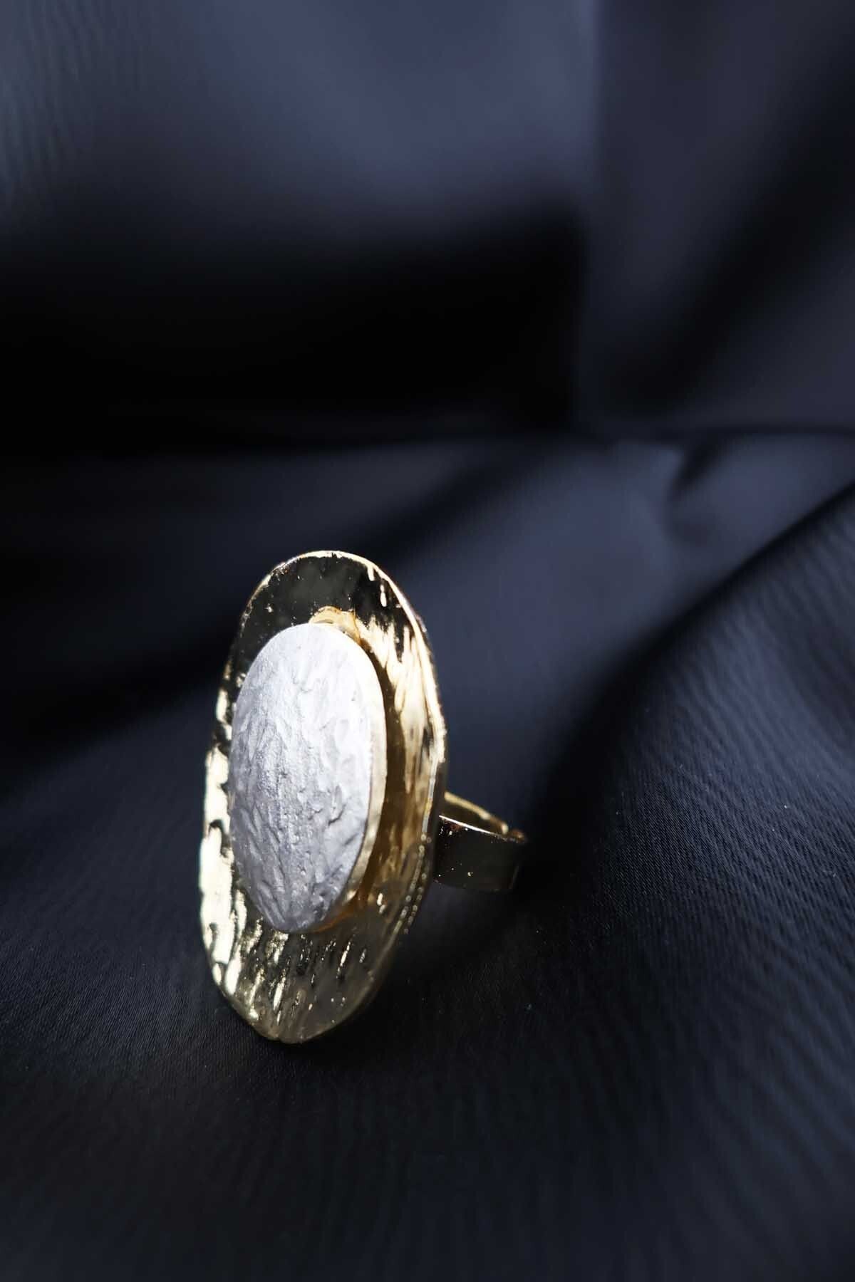 BYP Atelier Ay Taşı Yüzük Gold