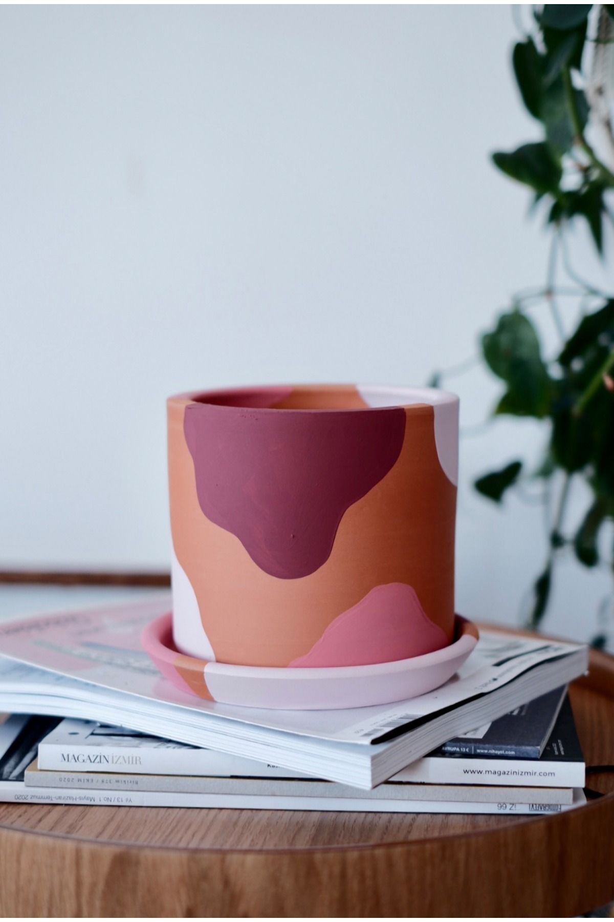 zef design store Terracotta Silindir Saksı+Tabak • Pembenin Tonları • 3 Farklı Boy Seçeneğiyle (Küçük Orta Büyük)