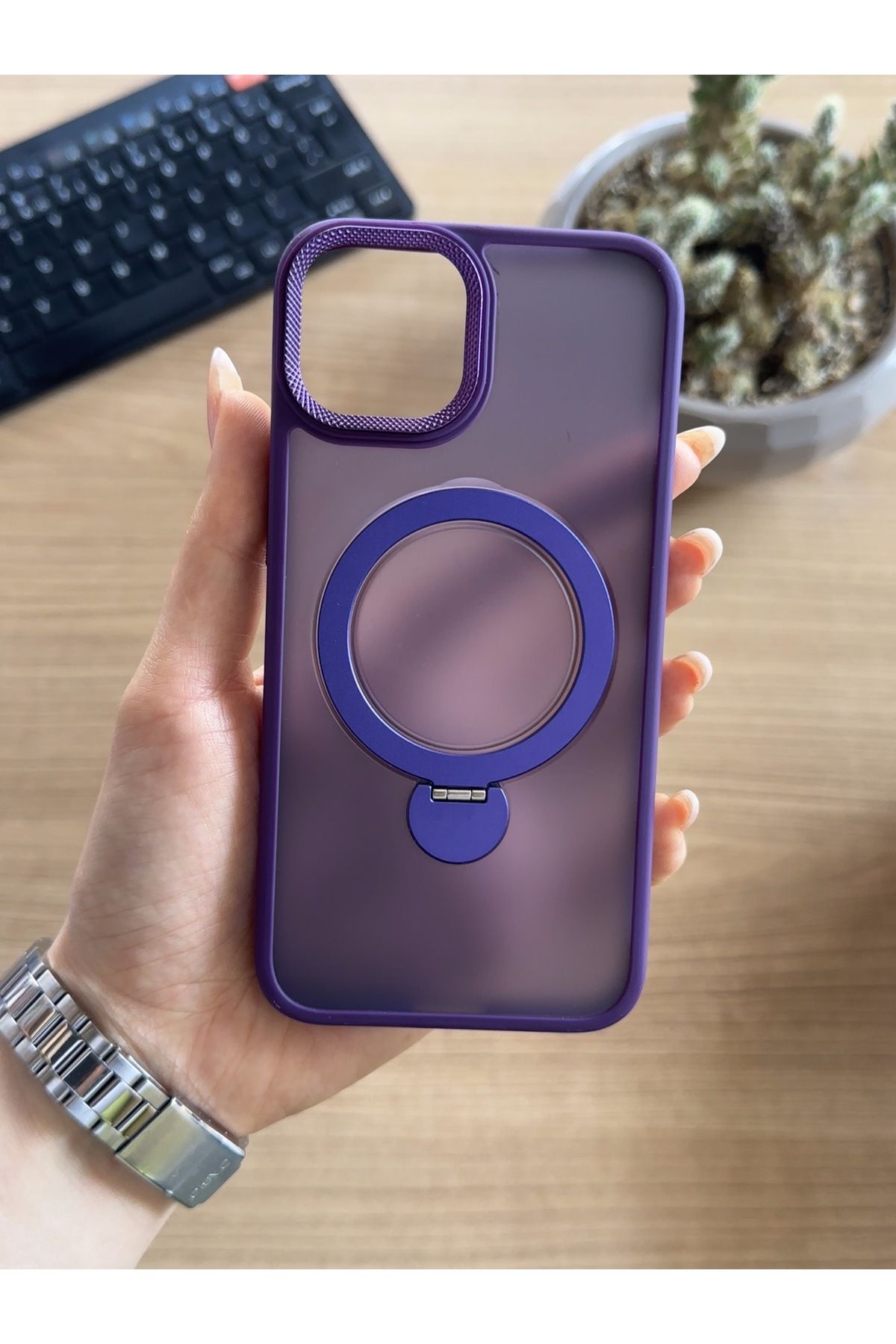 MTL iPhone 12/12 Pro Standlı Ve MagSafe Kılıf Soocase622