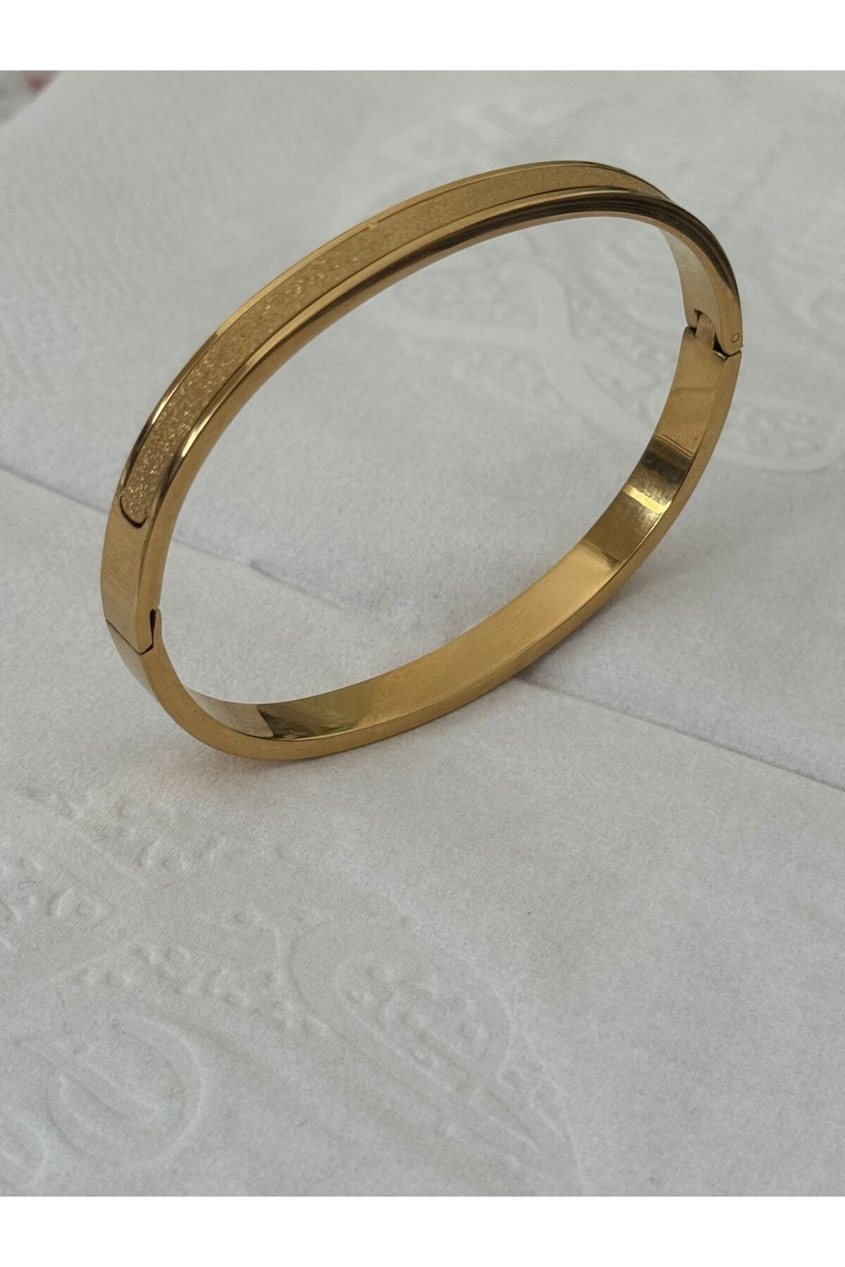 Atika Moda 6 CM Çelik Taşlı Çiçek Detay Bilezik