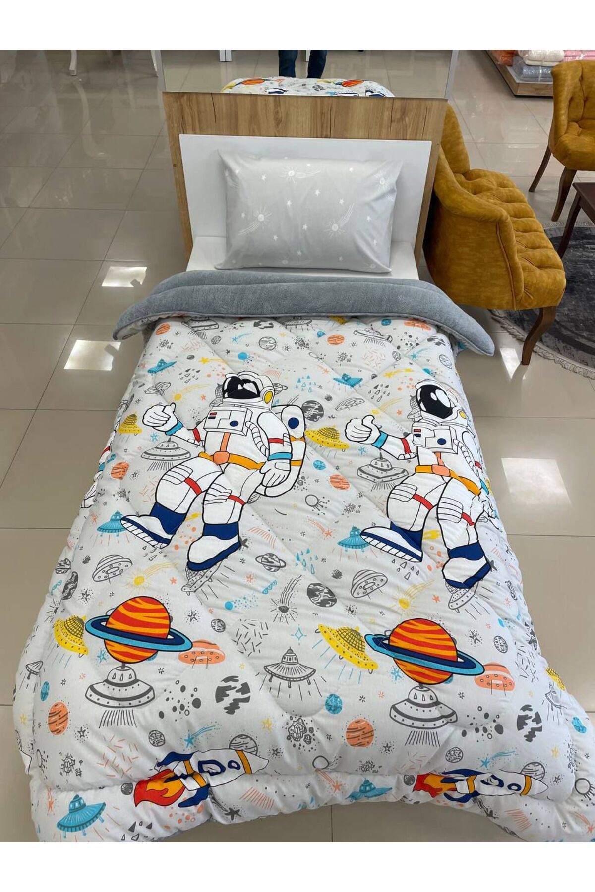 VİLERA HOME GALAXY DESEN WELSOFT YUMUŞACIK TEK KİŞİLİK YASTIK KILIFLI YORGAN
