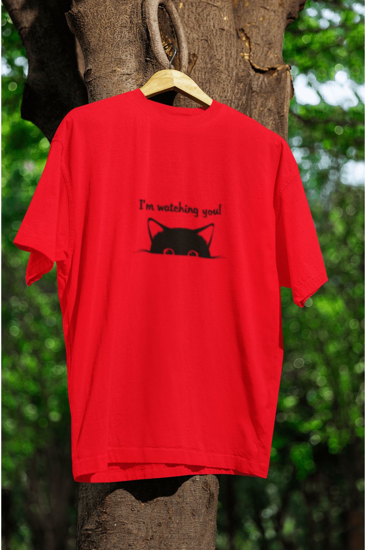 MG I'M WATCHING YOU BASKILI UNISEX BİSİKLET YAKA PAMUKLU OVERSIZE KALIP KISA KOLLU T-SHIRT