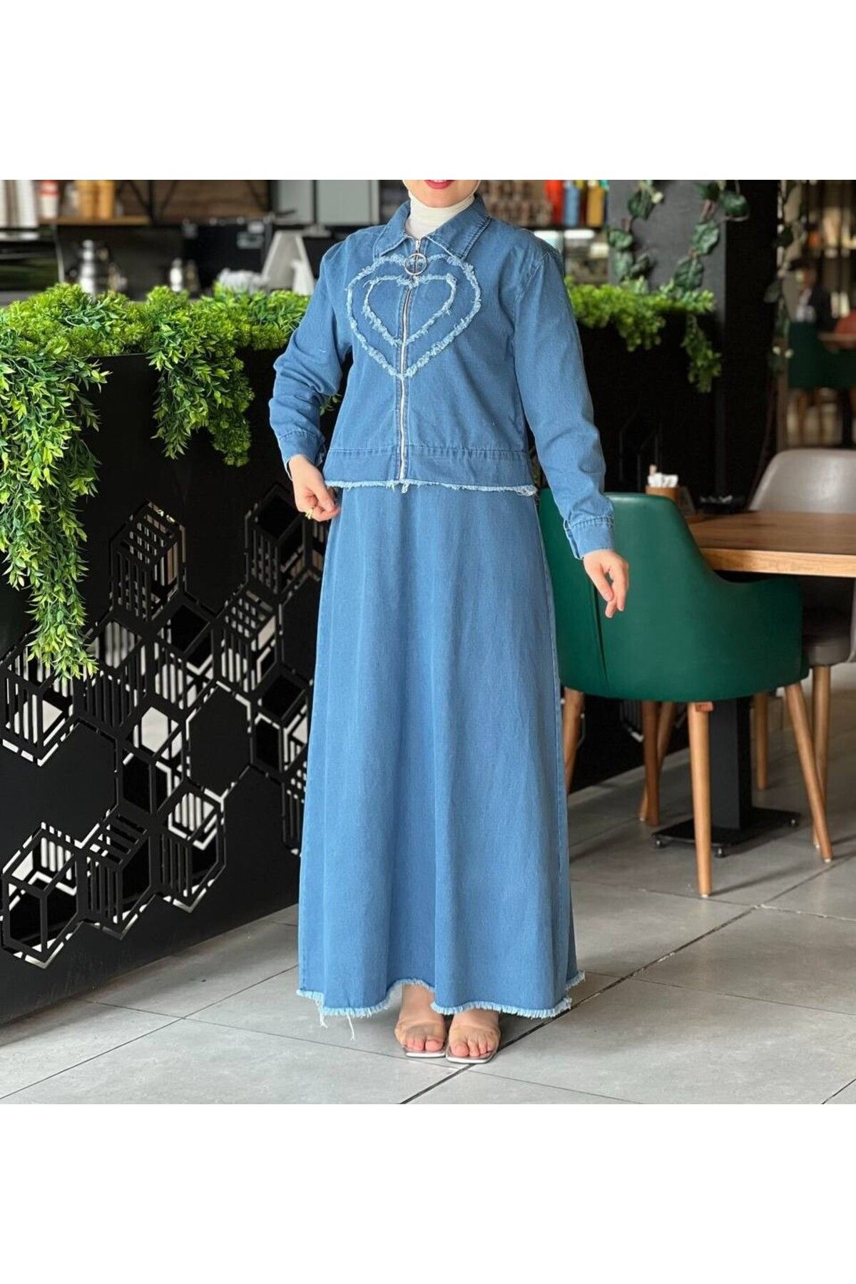 Esre Store 4520 - Kalp Desen Kot Kumaş Tesettür Takım Mavi