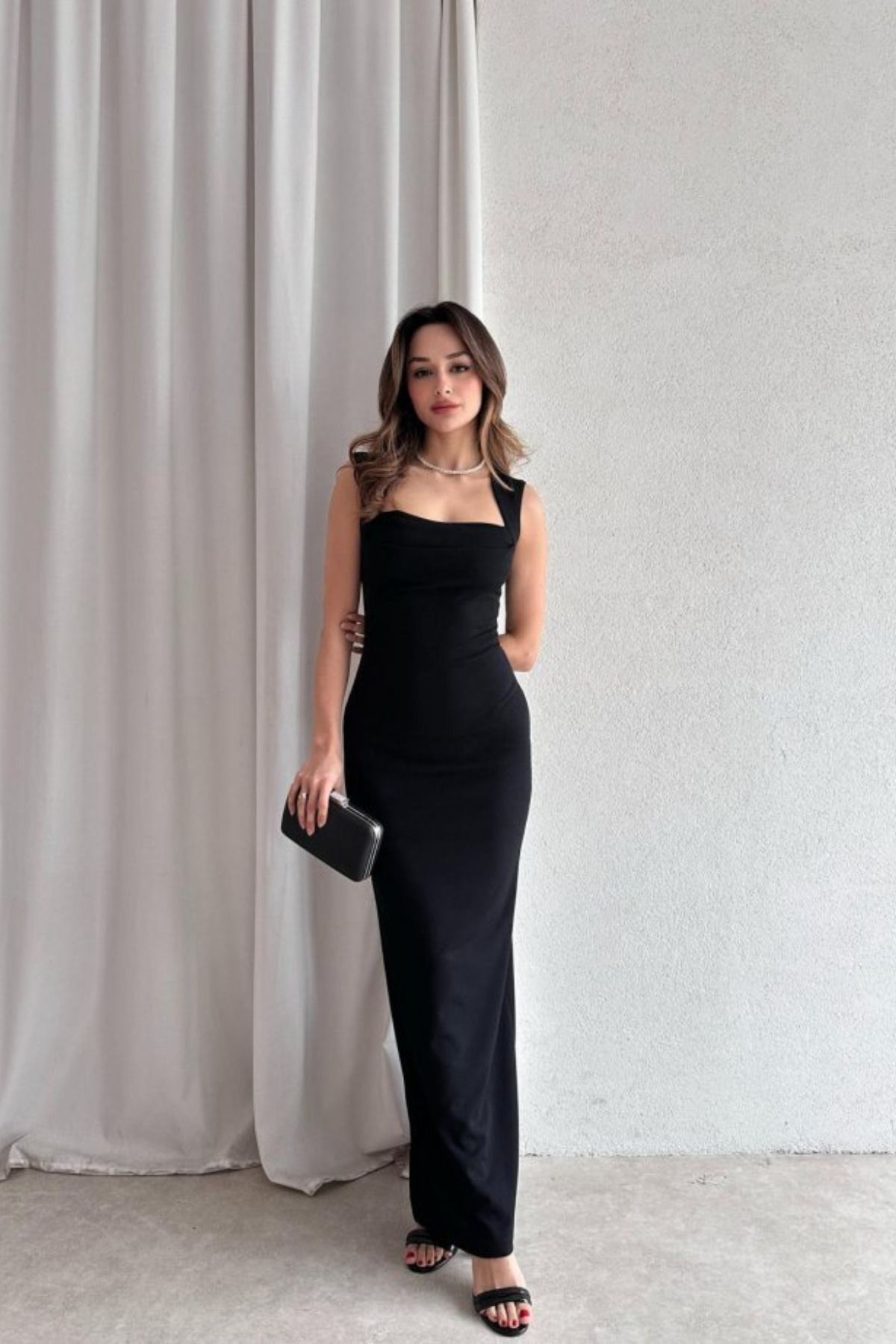 Aventien Drape Detaylı Maxi Elbise