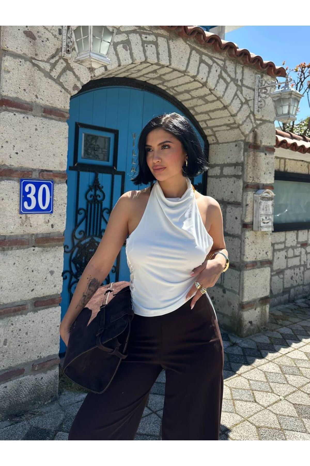 eBaa fashıon TOKALI SIRT DEKOLTELİ CROP