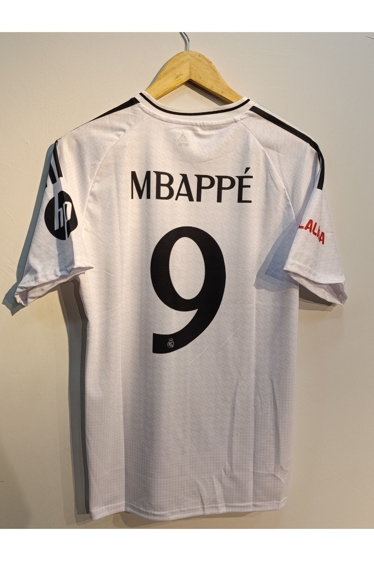 GALLUMA REAL MADRİD MBAPPE 9 YENİ SEZON BEYAZ YETİŞHİN FUTBOL FORMA