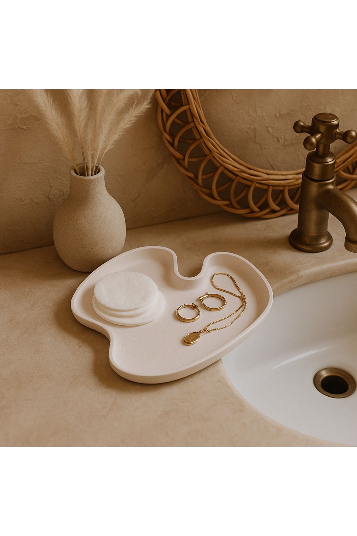 MAYDA STUDIOS ASİMETRİK BEYAZ BETON TEPSİ, BANYO ORGANİZERİ, TAKI ANAHTAR DÜZENLEYİCİ, DEKORATİF OBJE