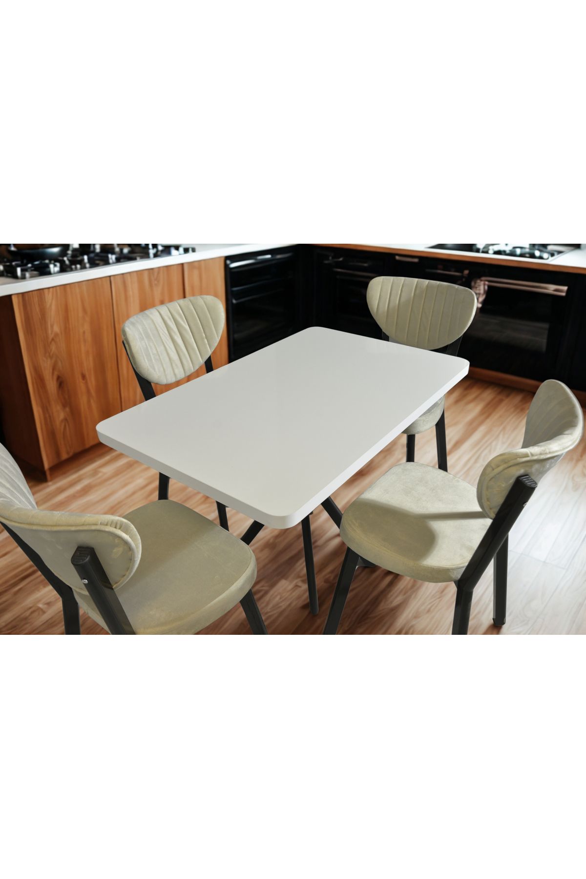 ÜNALMIŞ YEMEK MASASI 70X110 (4 ELMA SANDALYE)