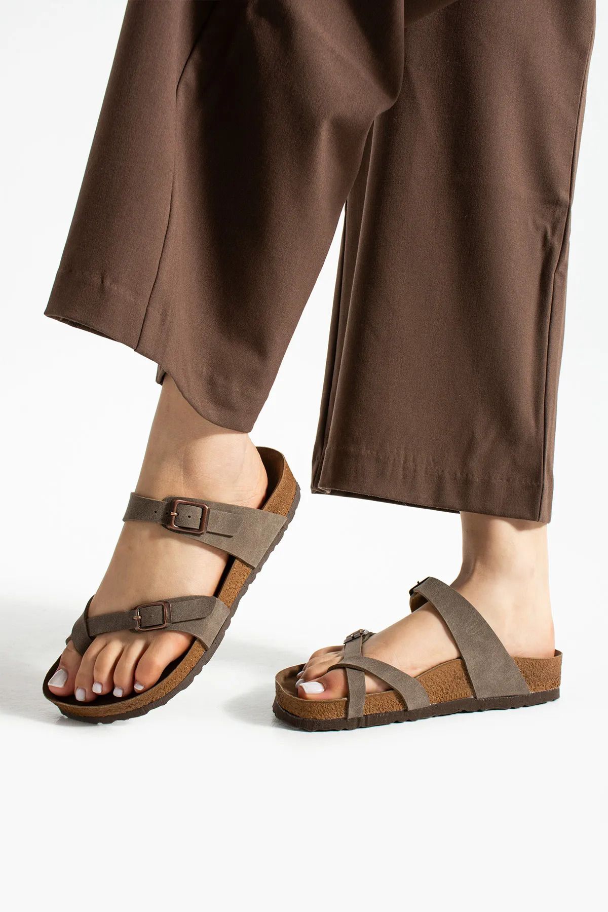 Magia Comfort Birken Mayari Model Bej Ortopedik Parmak Arası Terlik