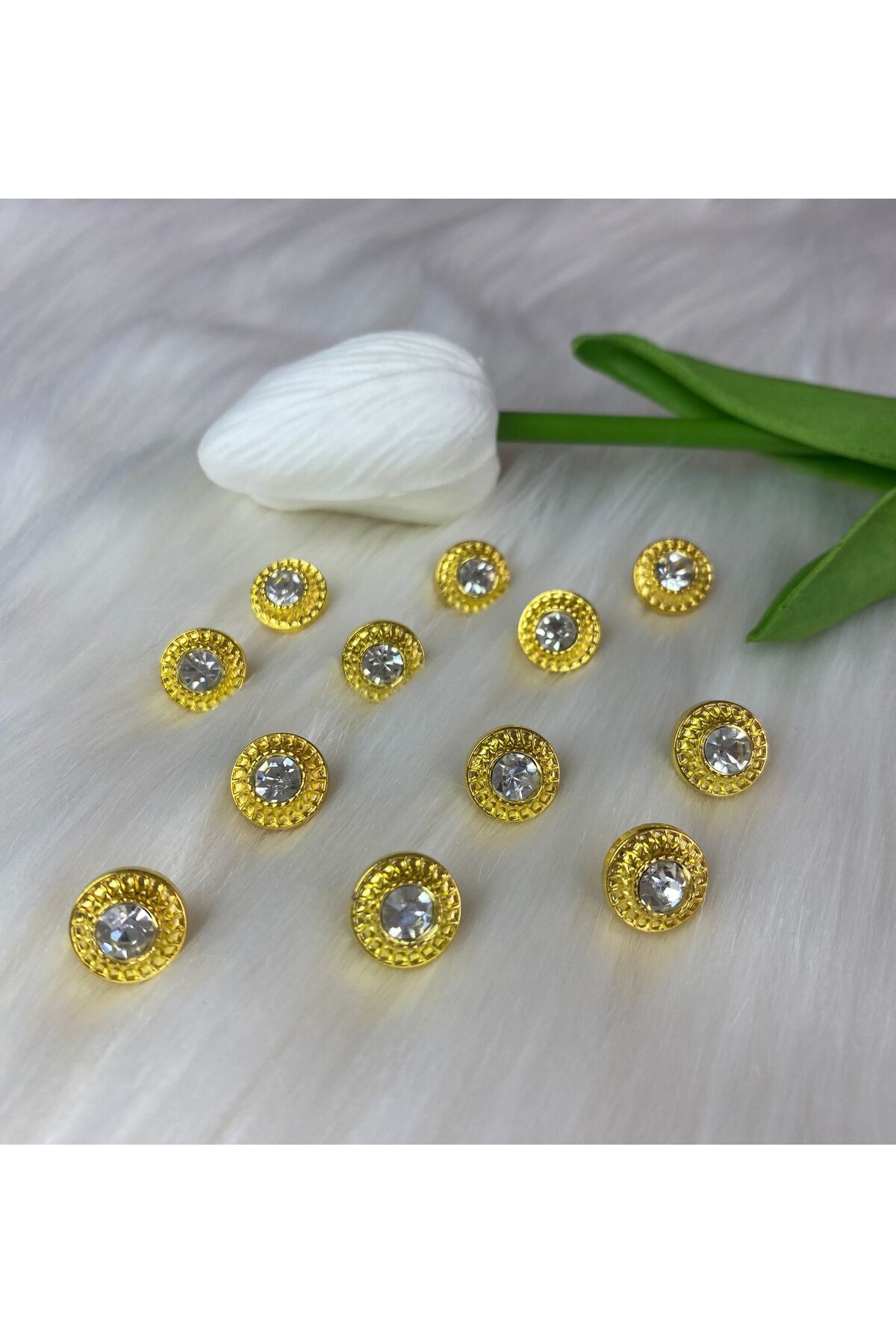 Gold Taşlı Düğme (18boy)11mm-10 adet