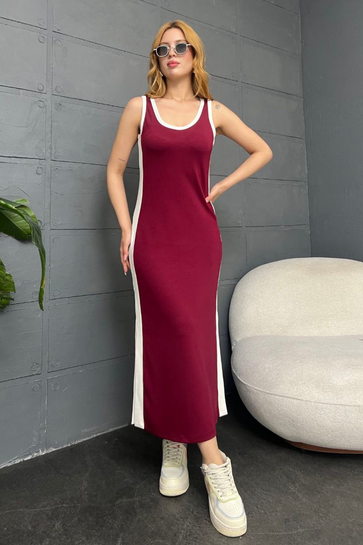Sorridi Kalın Askılı Yanı Şeritli Yanı Yırtmaçlı Maxi Elbise