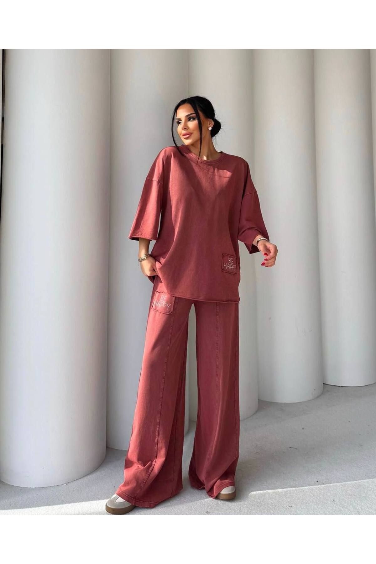 Castivo Fashion Smile&Shine Kadın Taş Detaylı Oversize T-shirt & Pantolon 2'li Takım