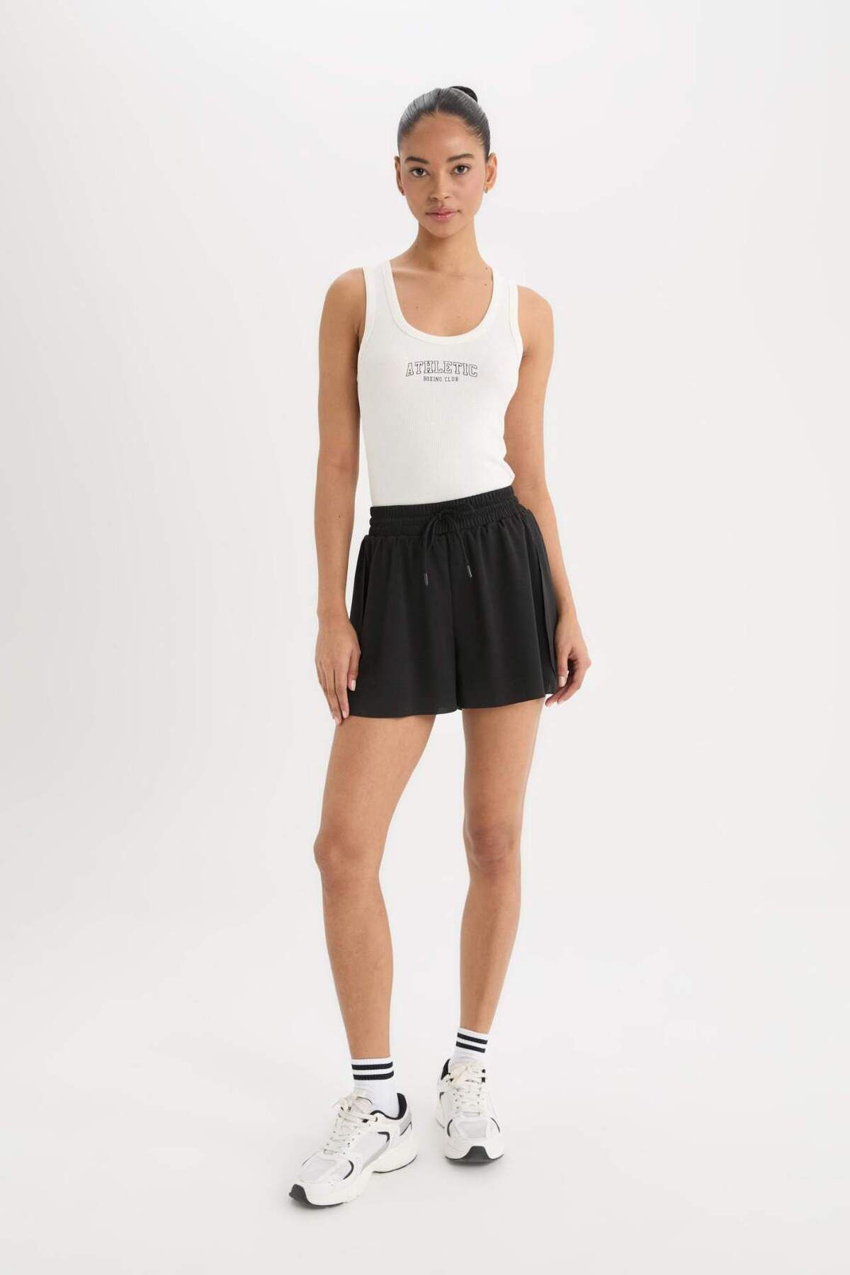 DeFacto DeFactoFit Sporcu Kısa Paça Şort C5835AX25SM