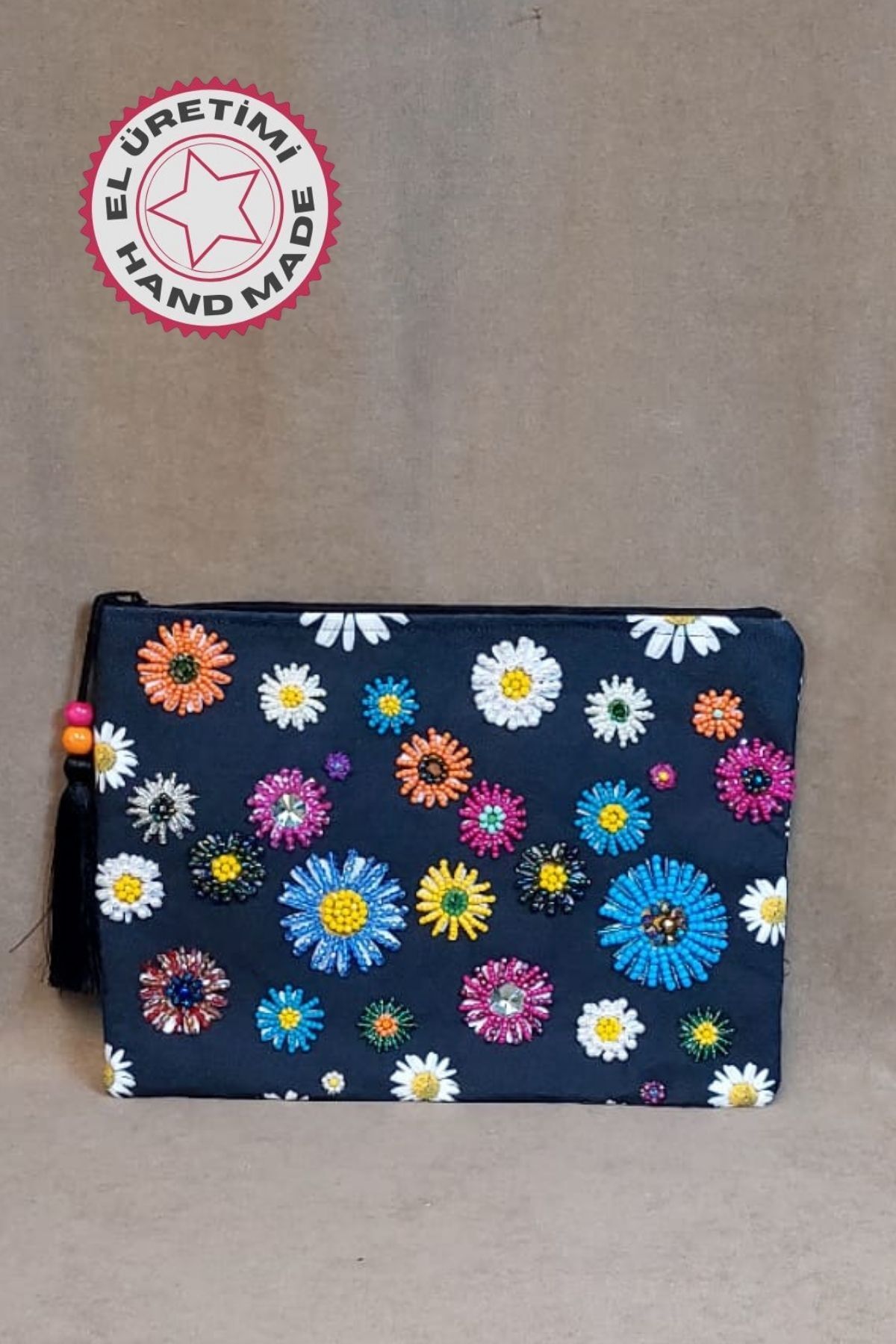Uretti - Sümeyya 2589 4152 El Yapımı Etnik Papatya Desenli Boncuk İşlemeli - Siyah Püsküllü Clutch Ç