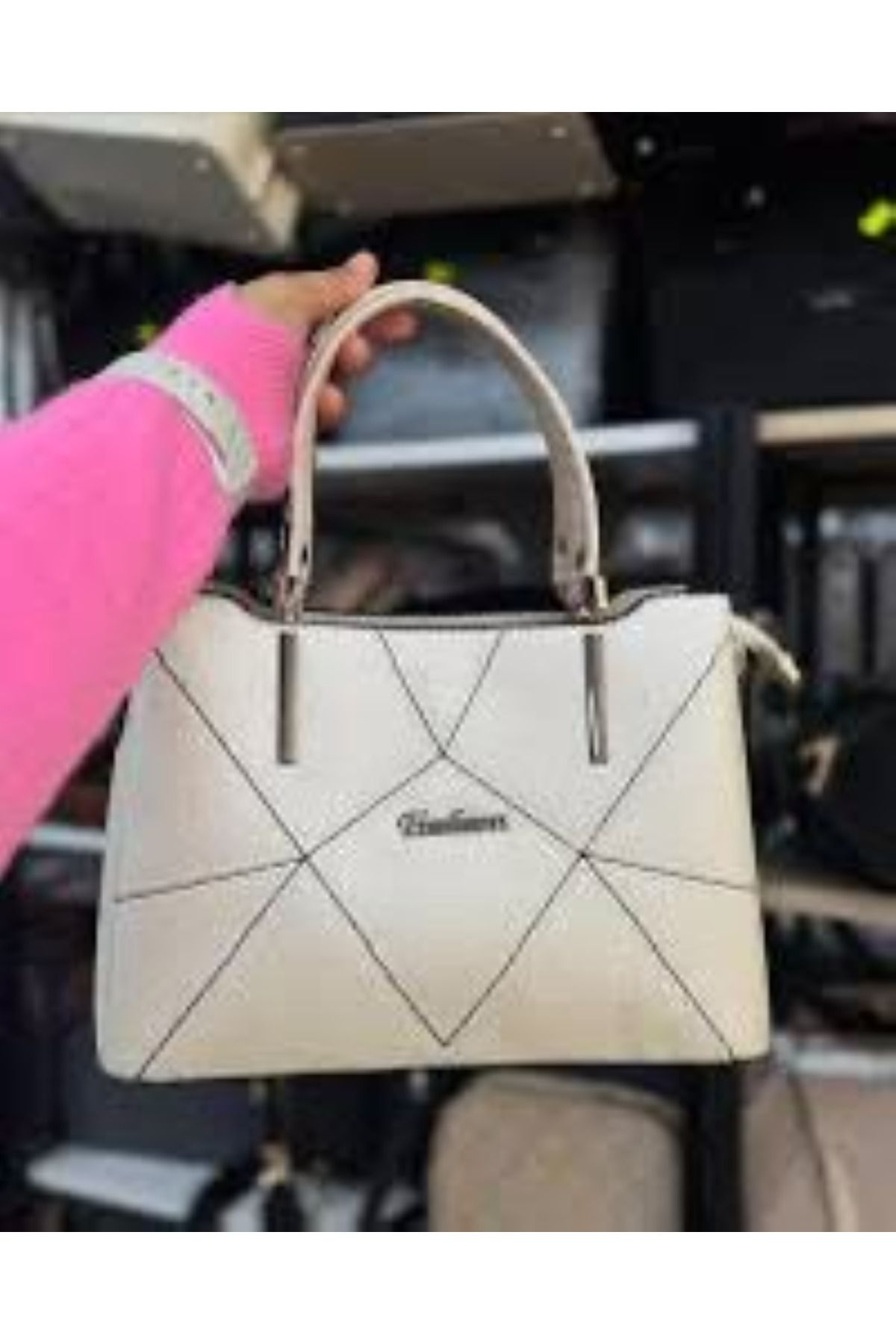 aynewmoda Siyah saplamalı ve omuz askılı çanta -