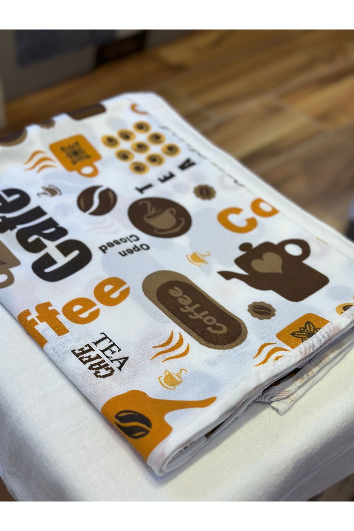 BHT 155x155 Raşel Leke tutmaz Biyeli sofra bezi Coffee
