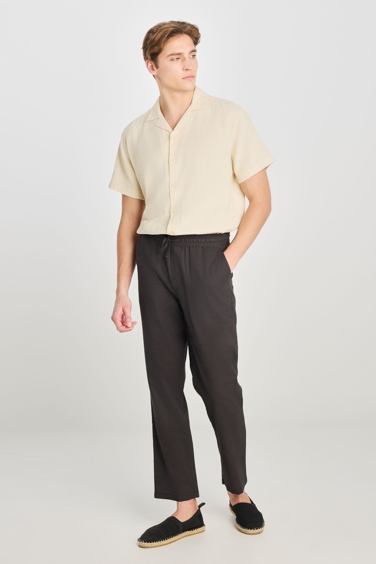 Lee Keten Karışımlı Beli Lastikli Erkek Pantolon L2510302003