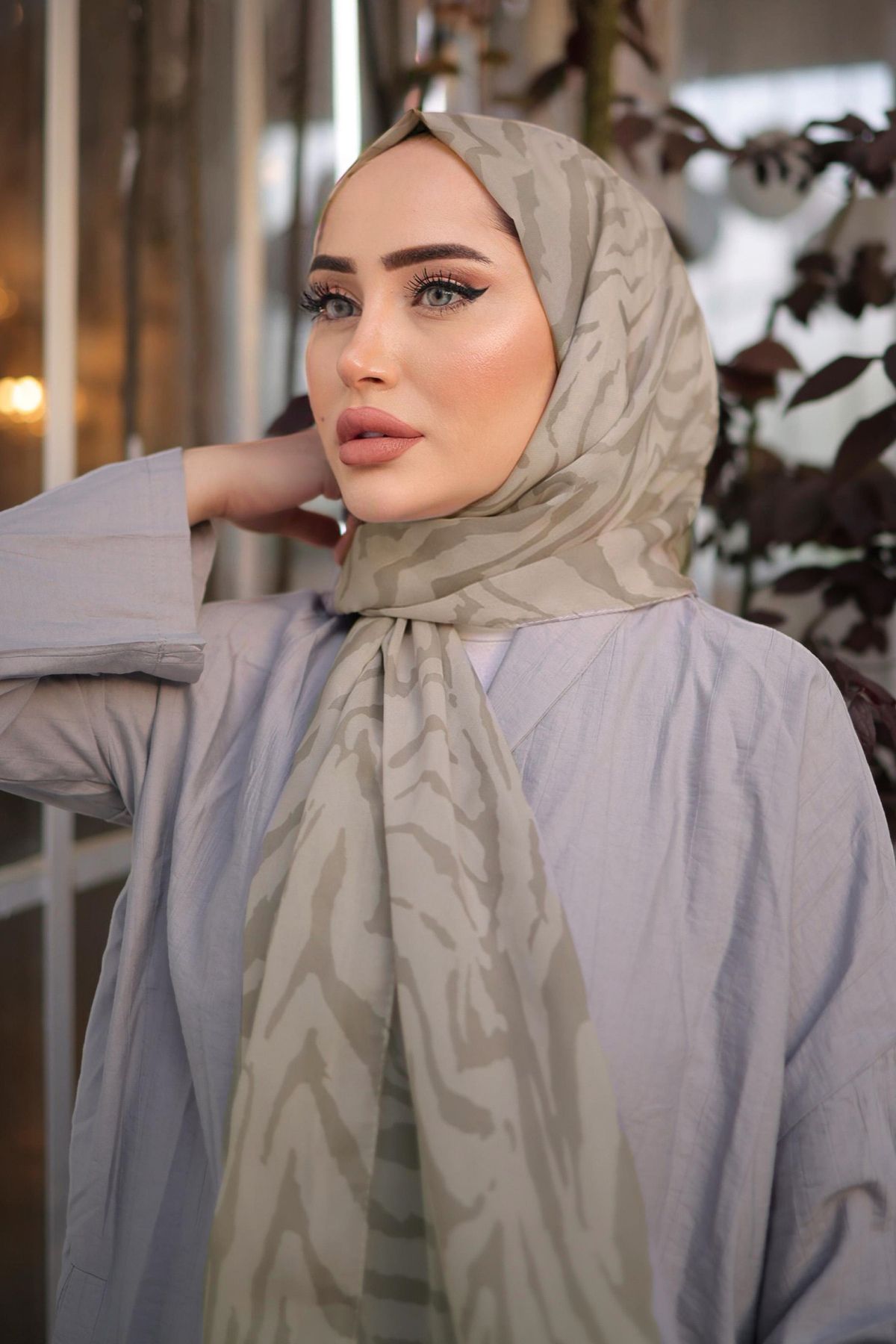 Stella-Zebra Patterned Shawl Mink 3