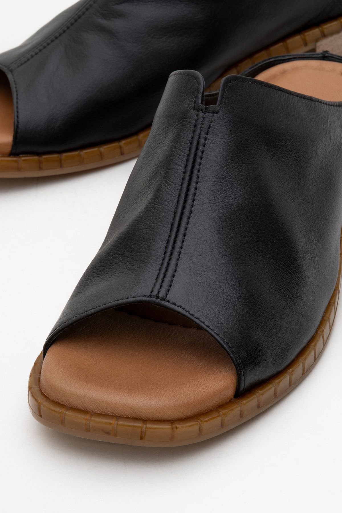 Ataköy Ayakkabı-Women's Leather Slippers 3