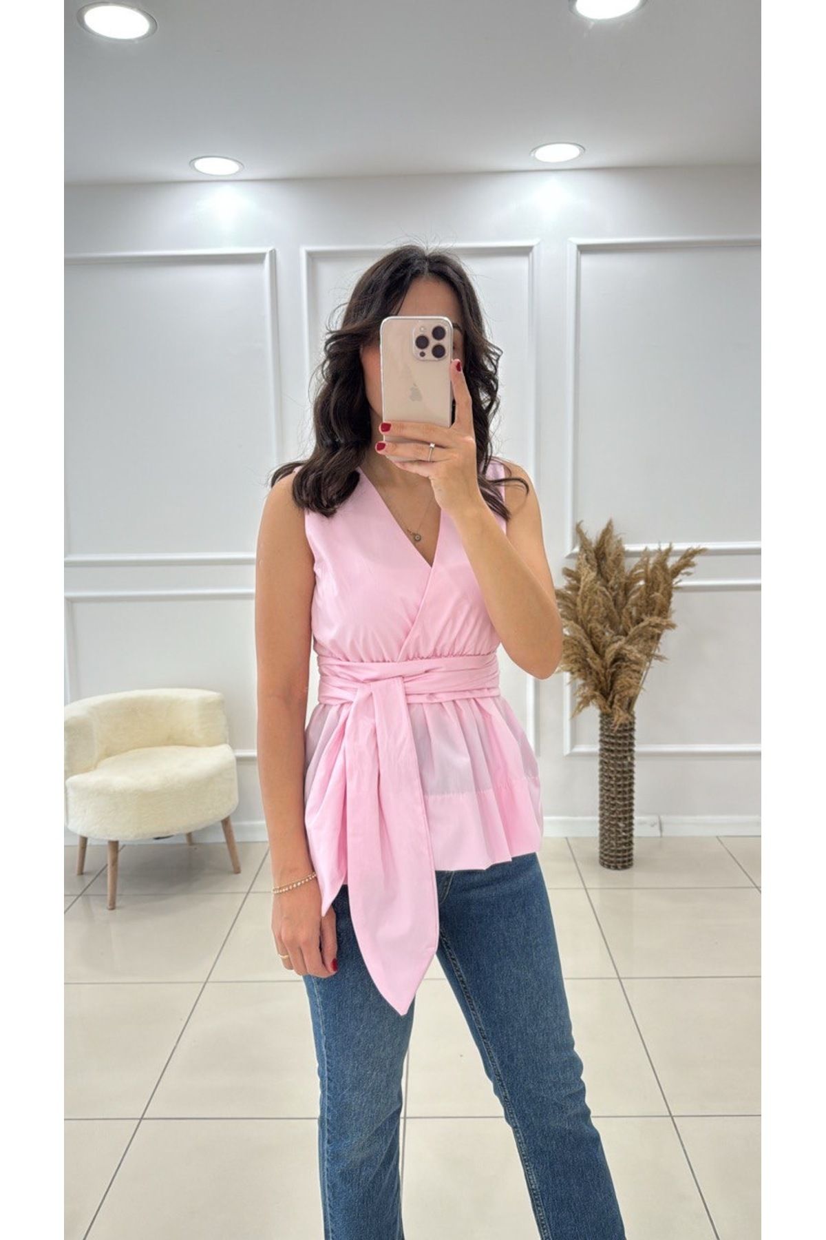 Butik Belden Bağlamalı Gömlek