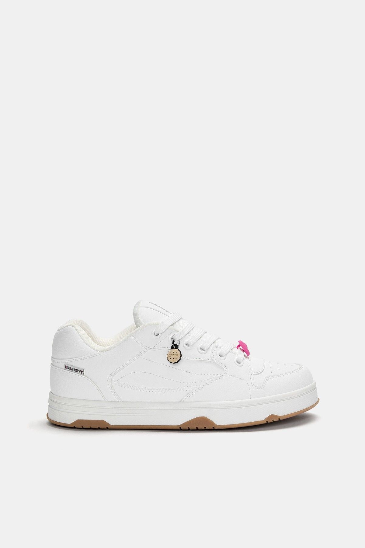 Pull & Bear-Skater trainers with Hello Kitty charms 2