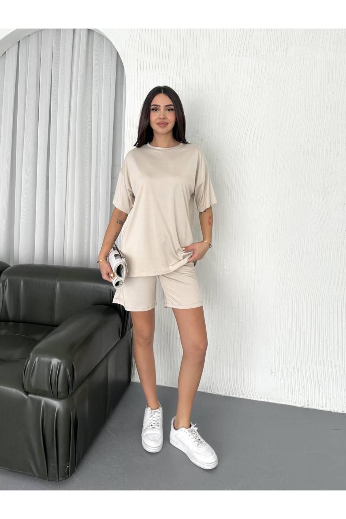 Güler Casual İkili Şortlu Takım Krem Renk