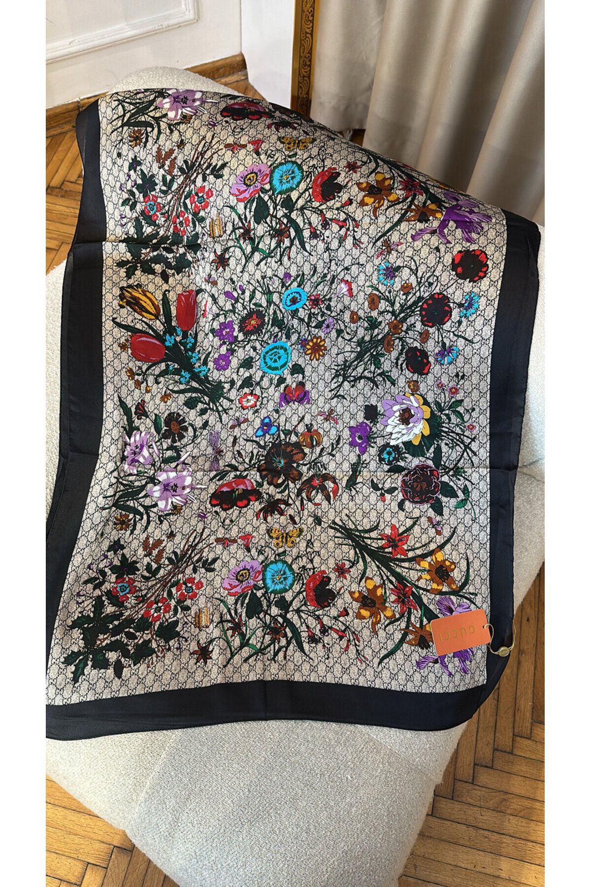 NurScarf Çiçek Desenli İthal Vual İpek Şal