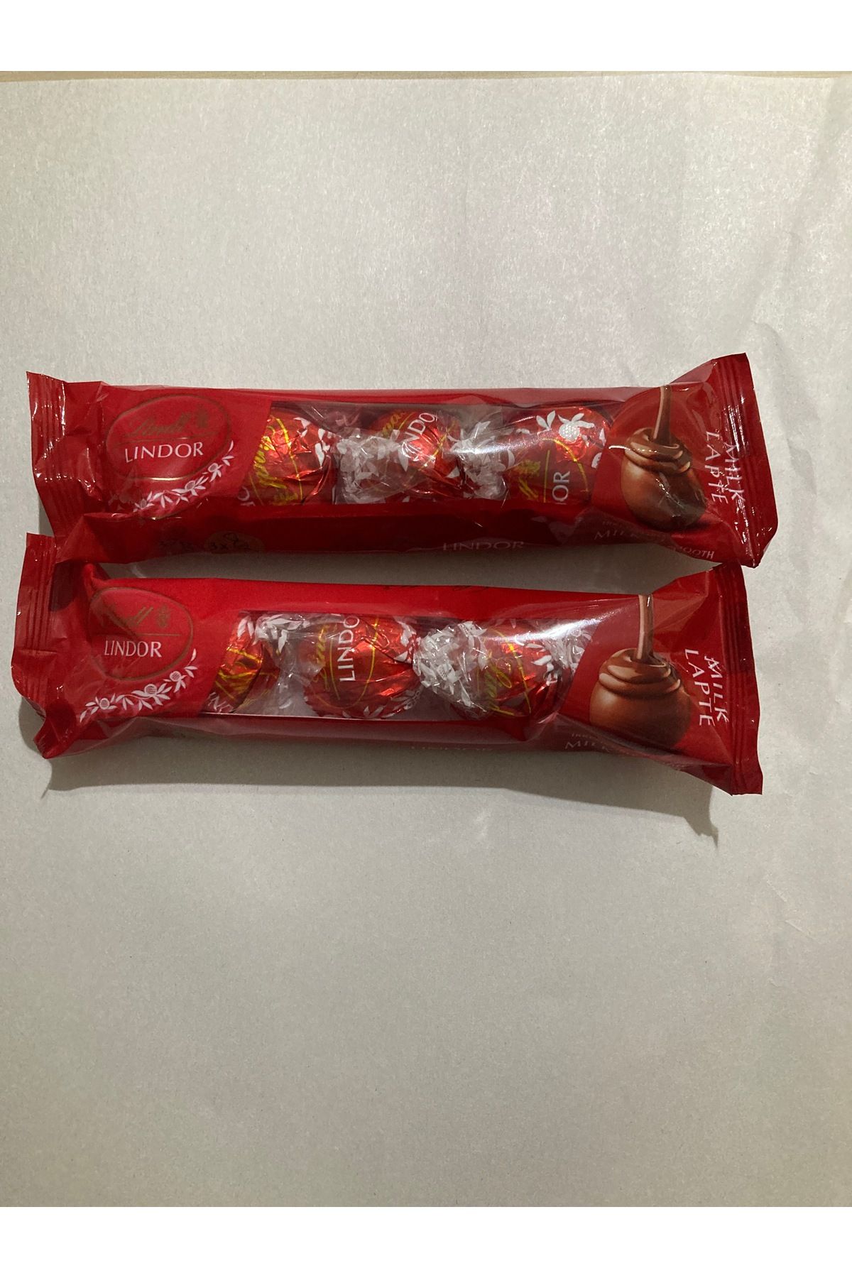 Lindt Lindor sütlü çikolata şekerlemeleri 37 gr * 2 =74 g