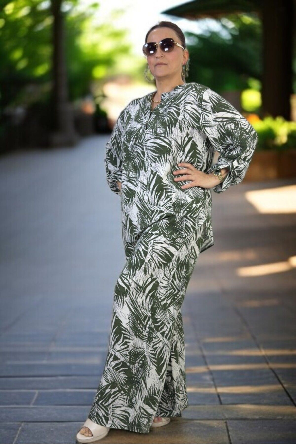 yagmurberen-Palm Print Front Half Buttoned Judge Collar Bluzel Belt Elastic Waist Trousers Large Size Double Set 2