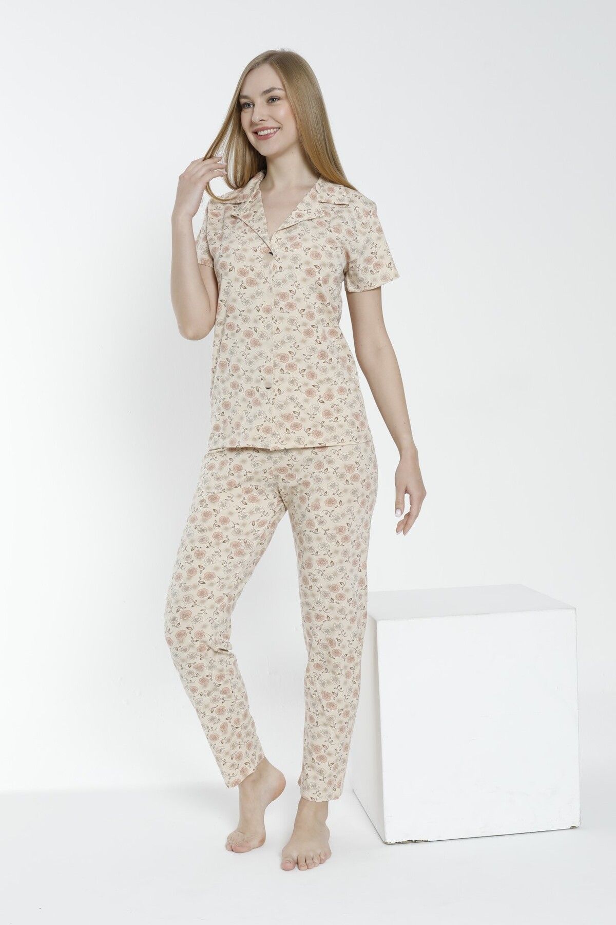 JENİKA Kadın Yazlık Kısa Kollu Gömlek Yaka Desenli Pamuklu Pijama Takımı