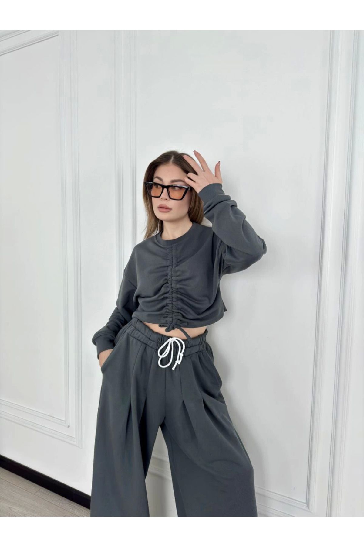 Pink Stil Uzun Kollu Önü İp Büzgülü Crop ve Pantolon İkili Takım - Antrasit