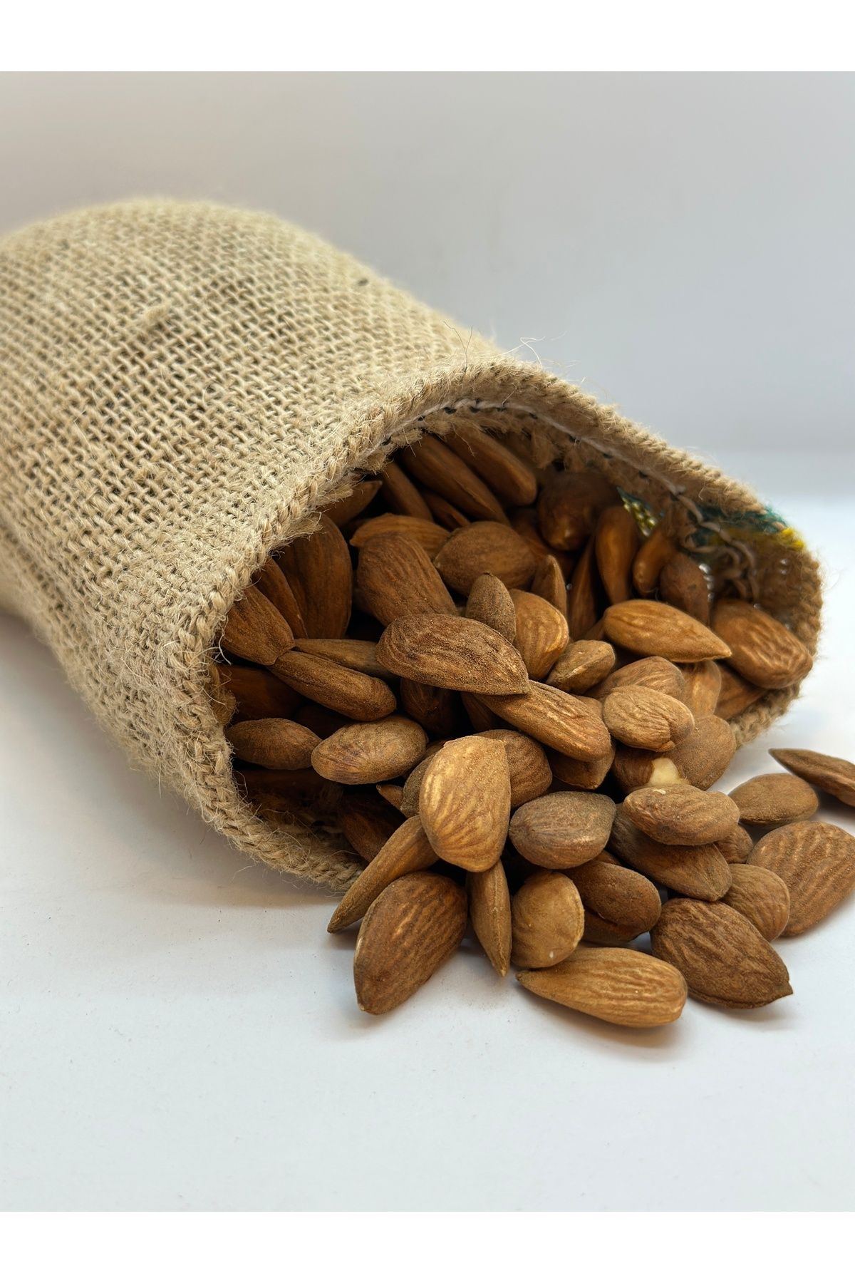 KÖKNAR ÇİĞ YERLİ DATÇA BADEM 500 GR
