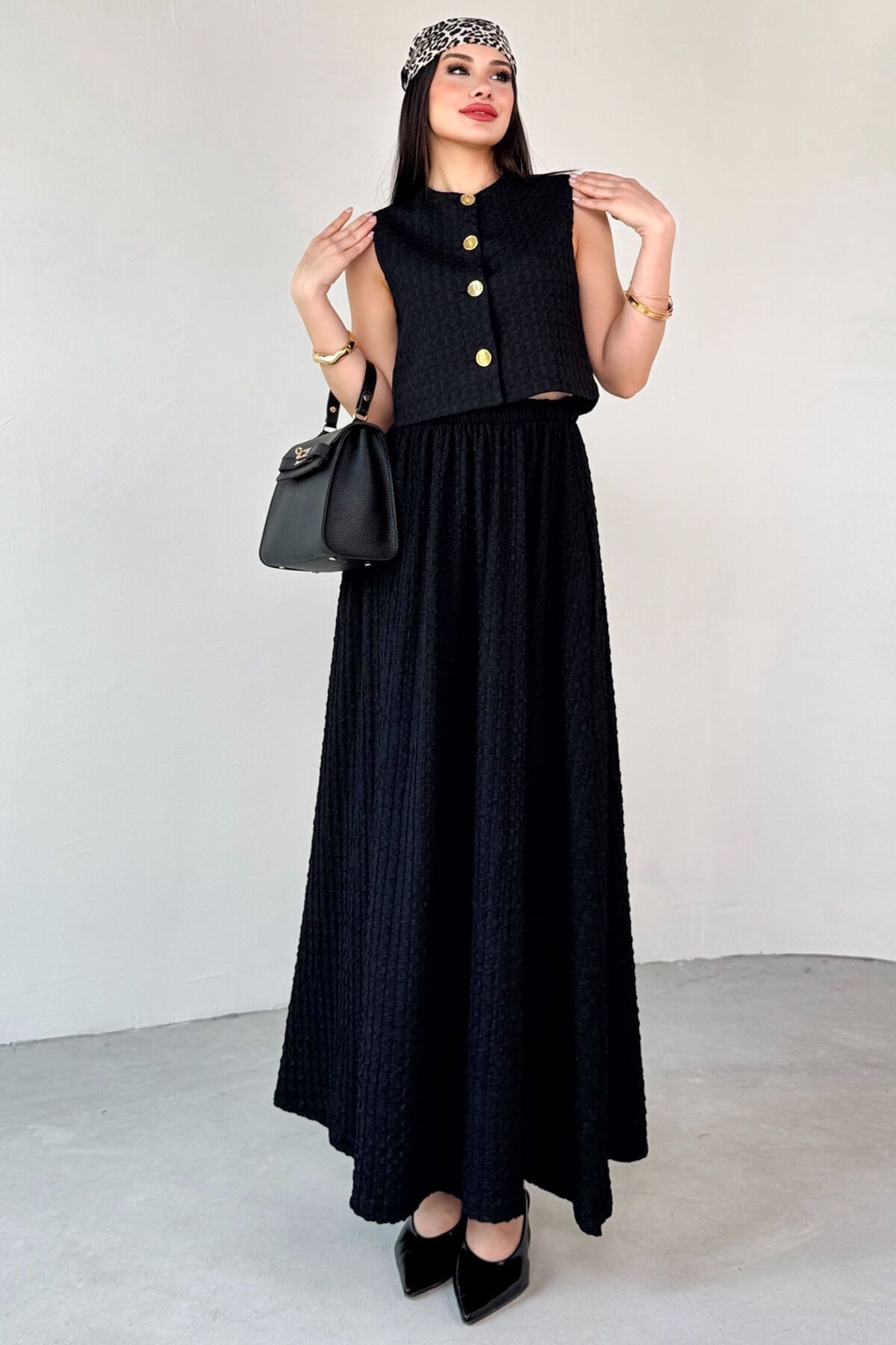 Cappmoda TKM-13295 Siyah Bürümcük Kumaş Astarlı Yelek & Etek İkili Takım