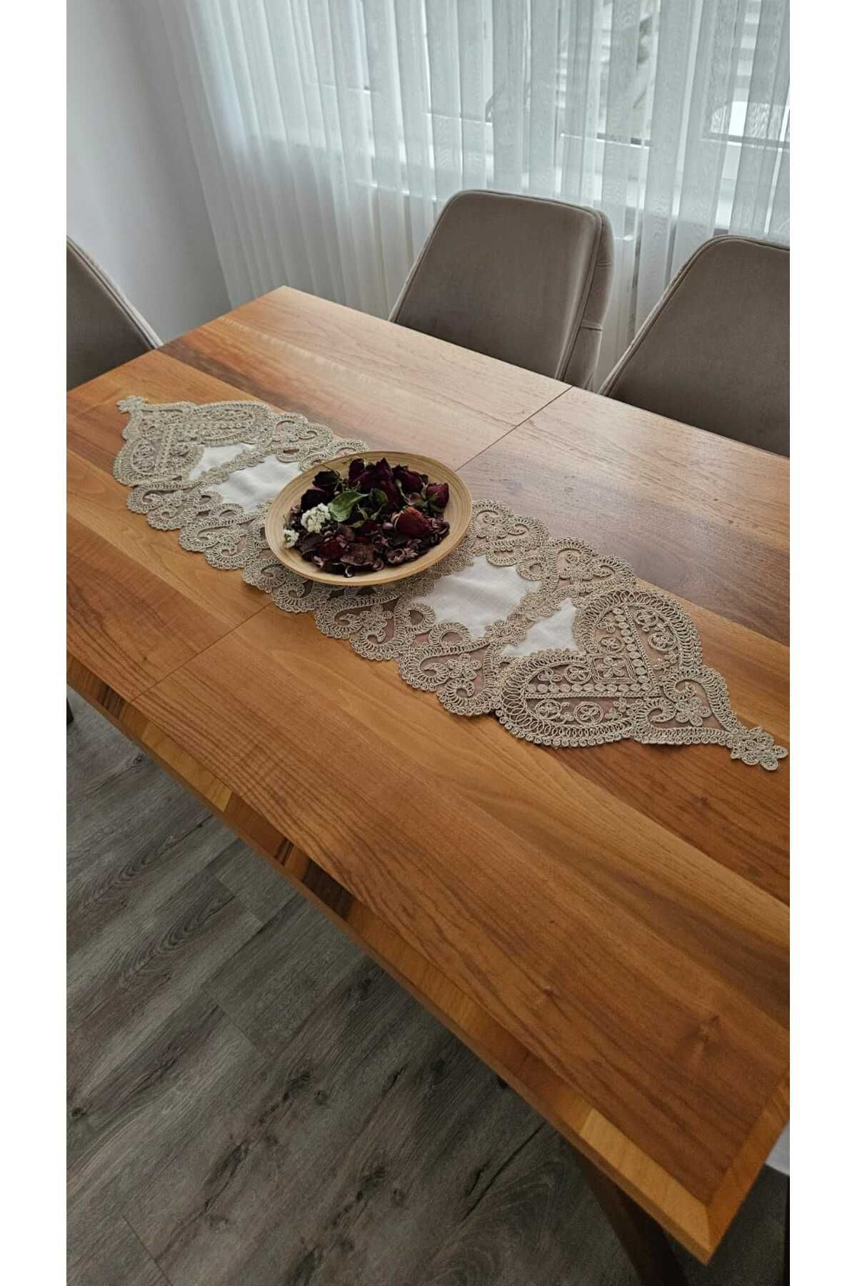 ZESA HOME Fransız Dantelli Keten Gardeya Lüks Runner